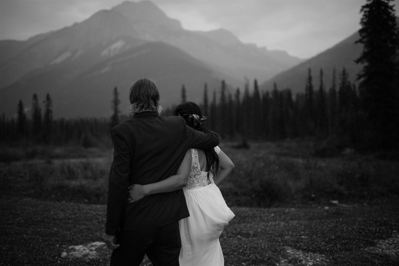 Golden-BC-Rockies-Wedding-ER-310