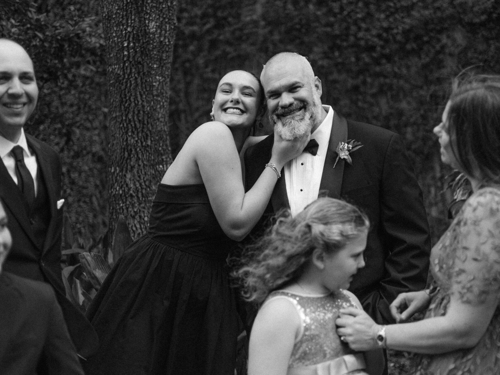 windsor-court-yard-wedding