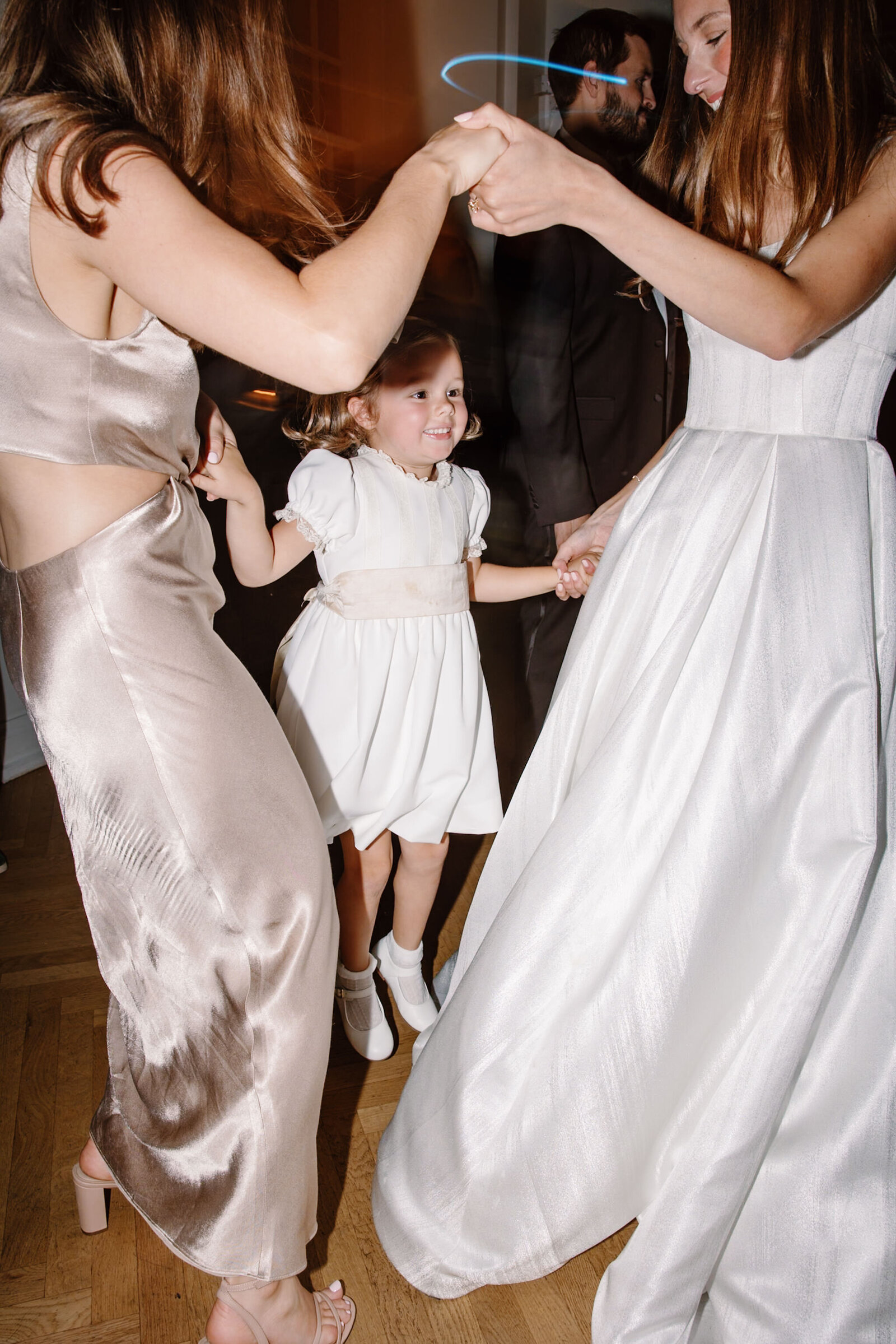 v-reed-summer-noelle-wedding-photography-36