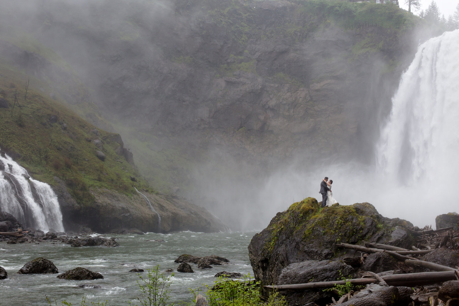 Salish Lodge Wedding with Portraits at the base of  Snoqualmie Falls