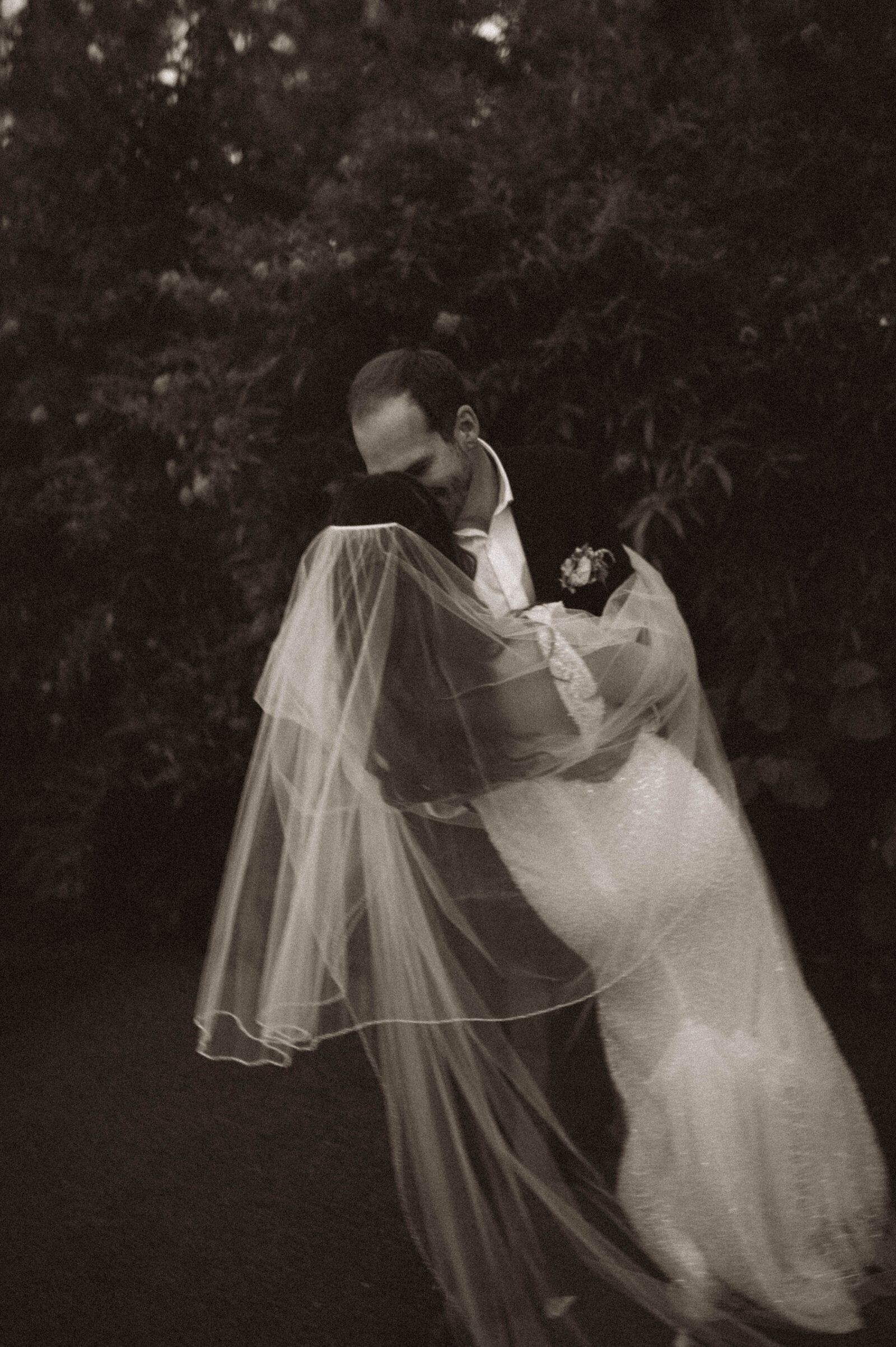 TheWolfesWeddingPreviews-226