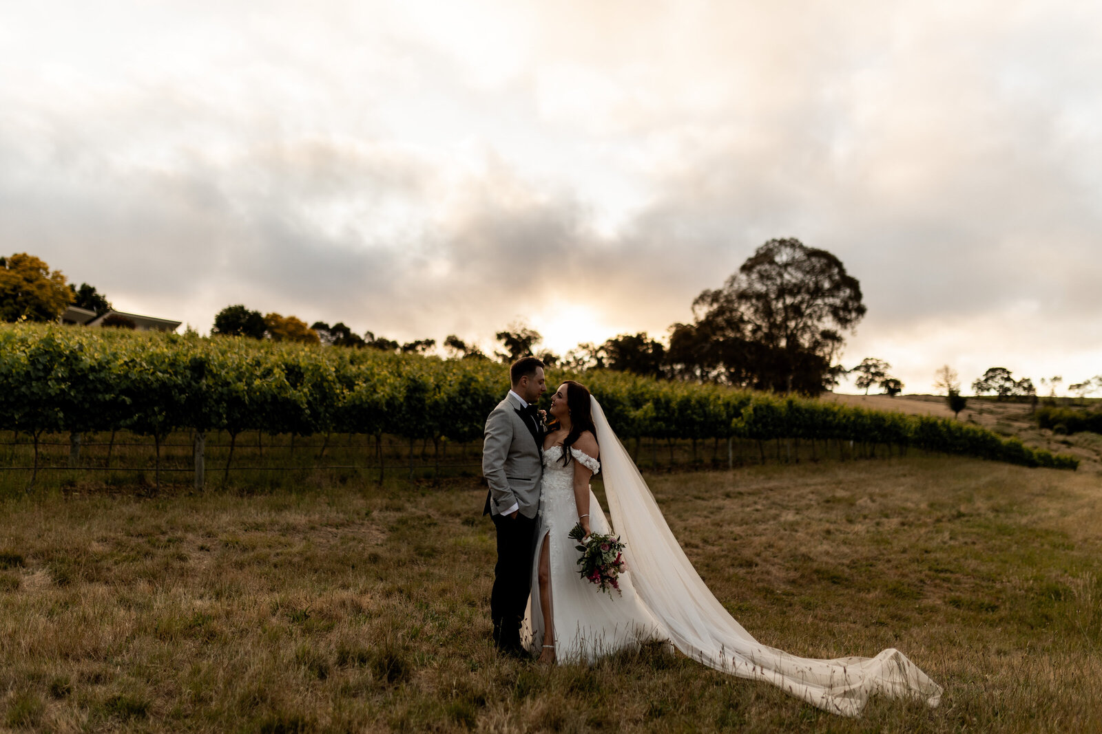 231201-Sarah-Luke-Rexvil-Photography-Adelaide-Wedding-Photographer-687