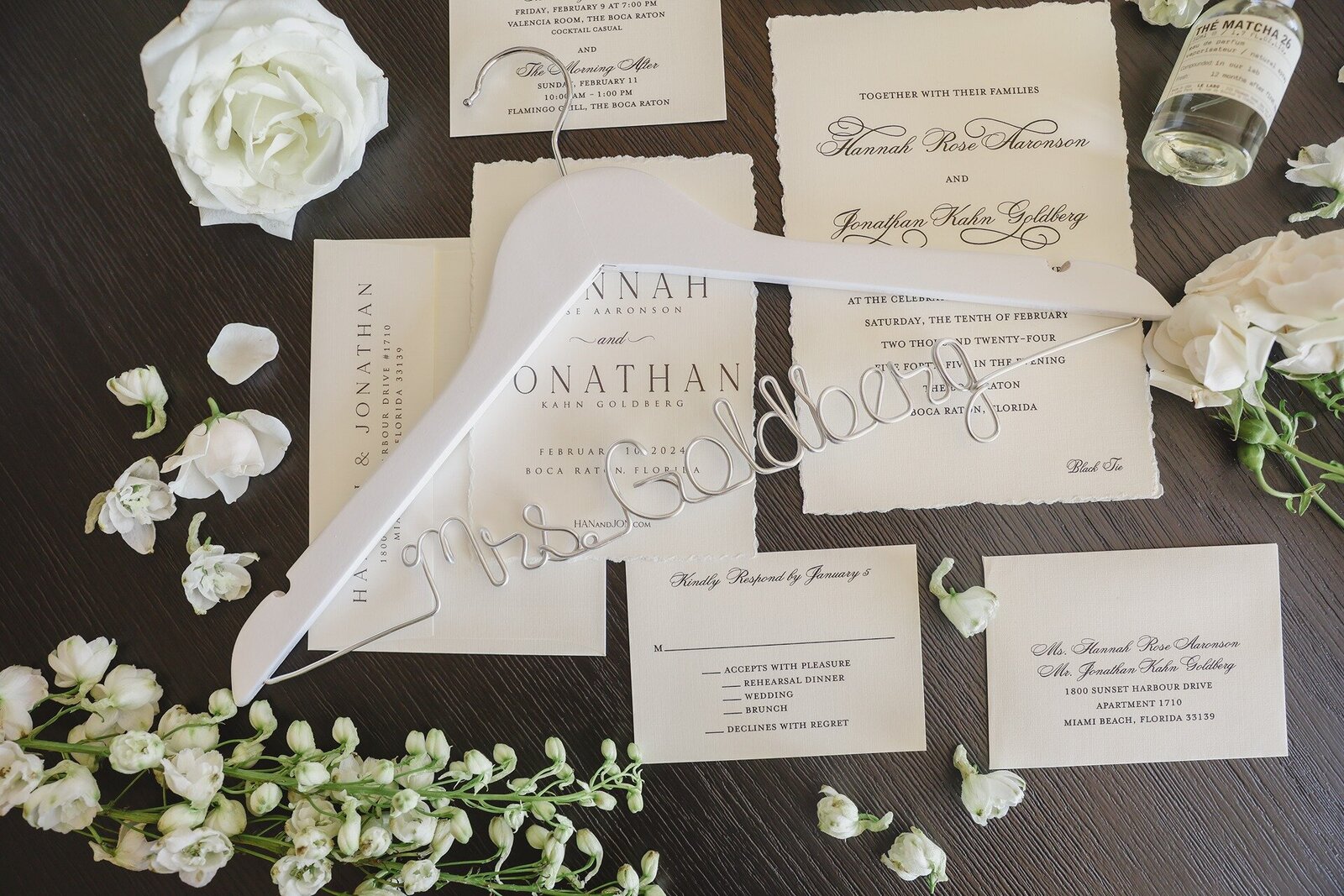 flatlay-wedding-invitation-the-boca