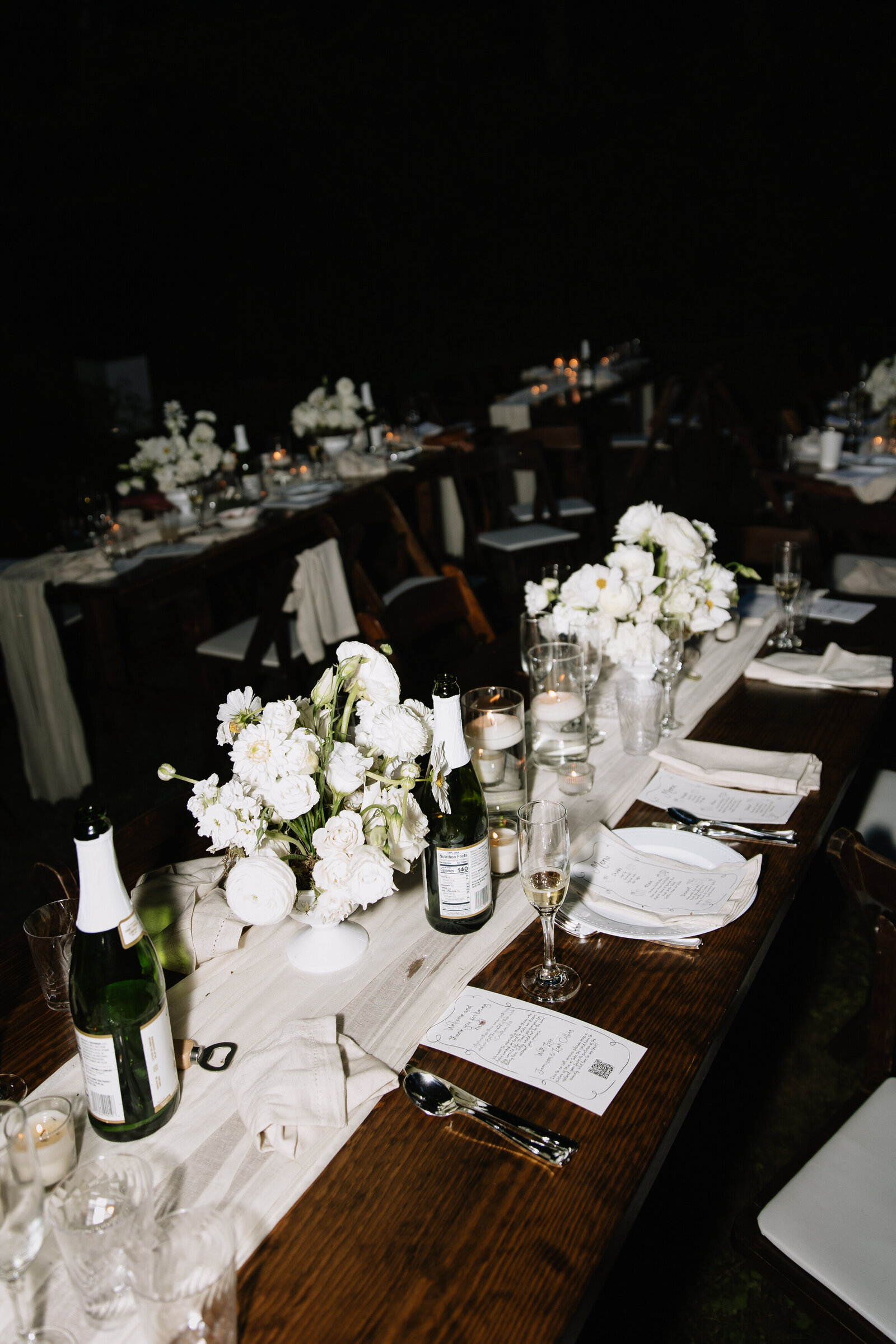 Reception details by Washington adventure elopement photographer