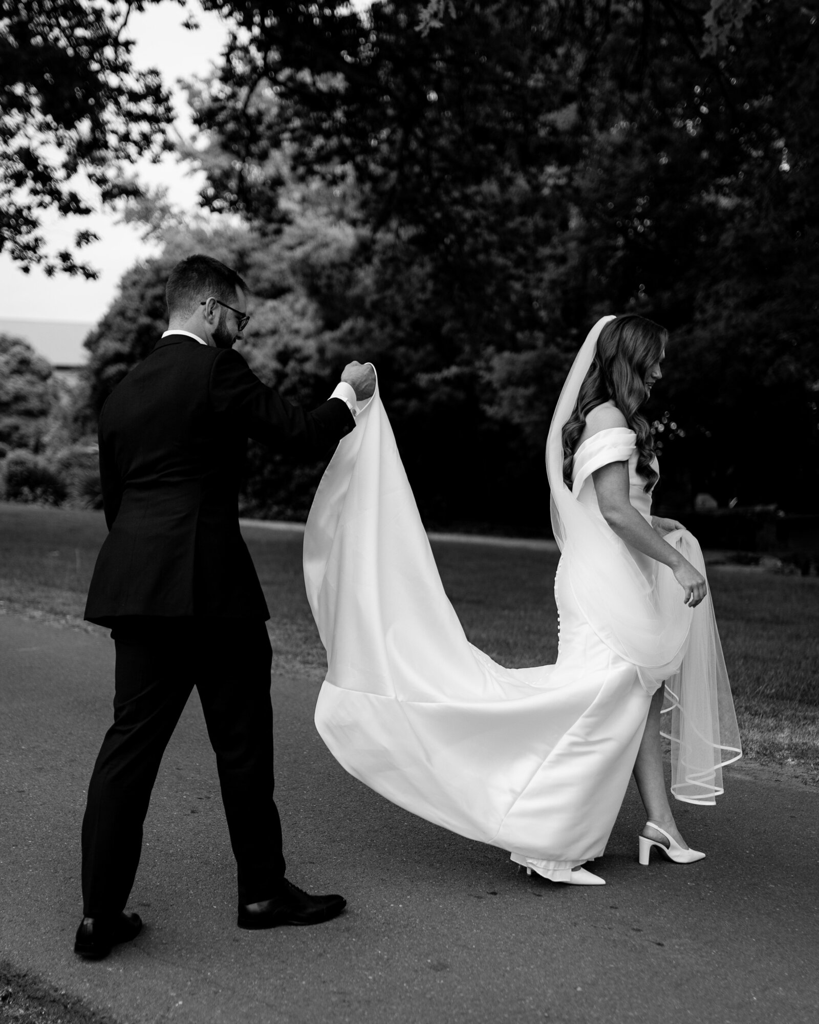241123-Mikaela-Nathan-Rexvil-Photography-Adelaide-Wedding-Photographer-215
