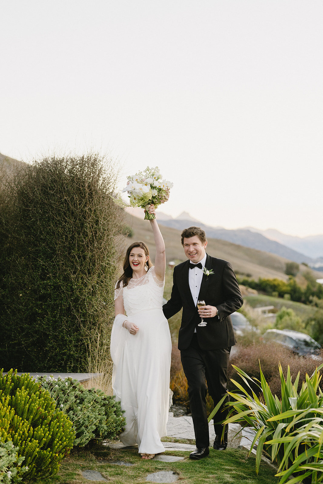 Melissa Clark Photography - Queenstown Wedding Photographer - Lake Hayes Holiday Home Wedding - Katherine & Adam 4.5.24-121