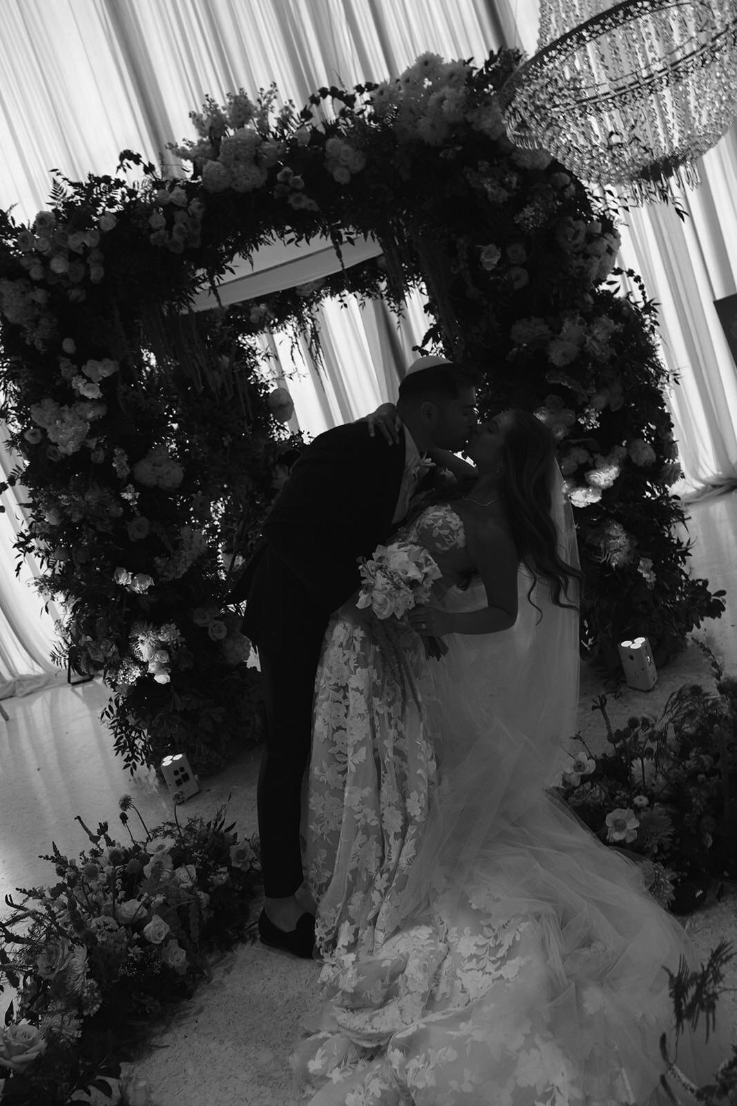 060725CourtneyMikePRE151