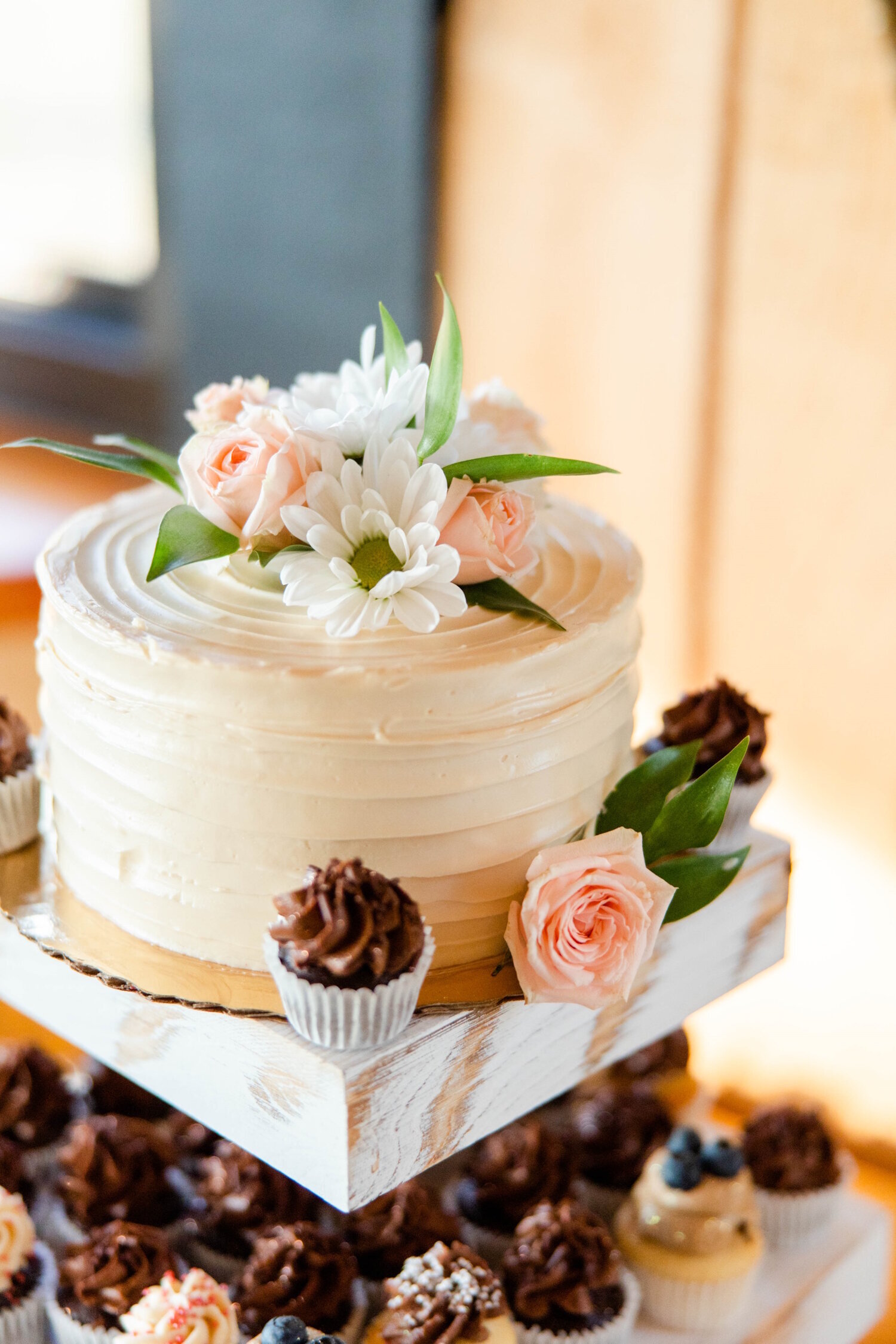 2022 08 14_Elle Josh Wedding_Nuzzos Farm_Branford CT_06-Reception-371