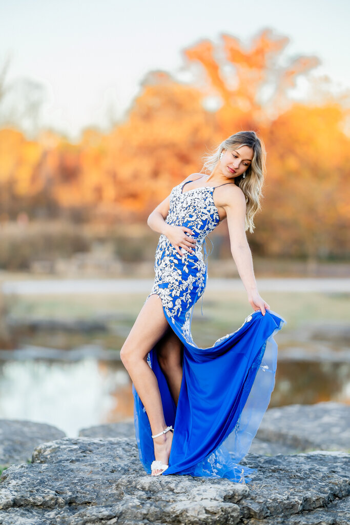 St. Louis Senior Photographer-Erika Rene Photography-Forest Park-Victorian Bridge-35