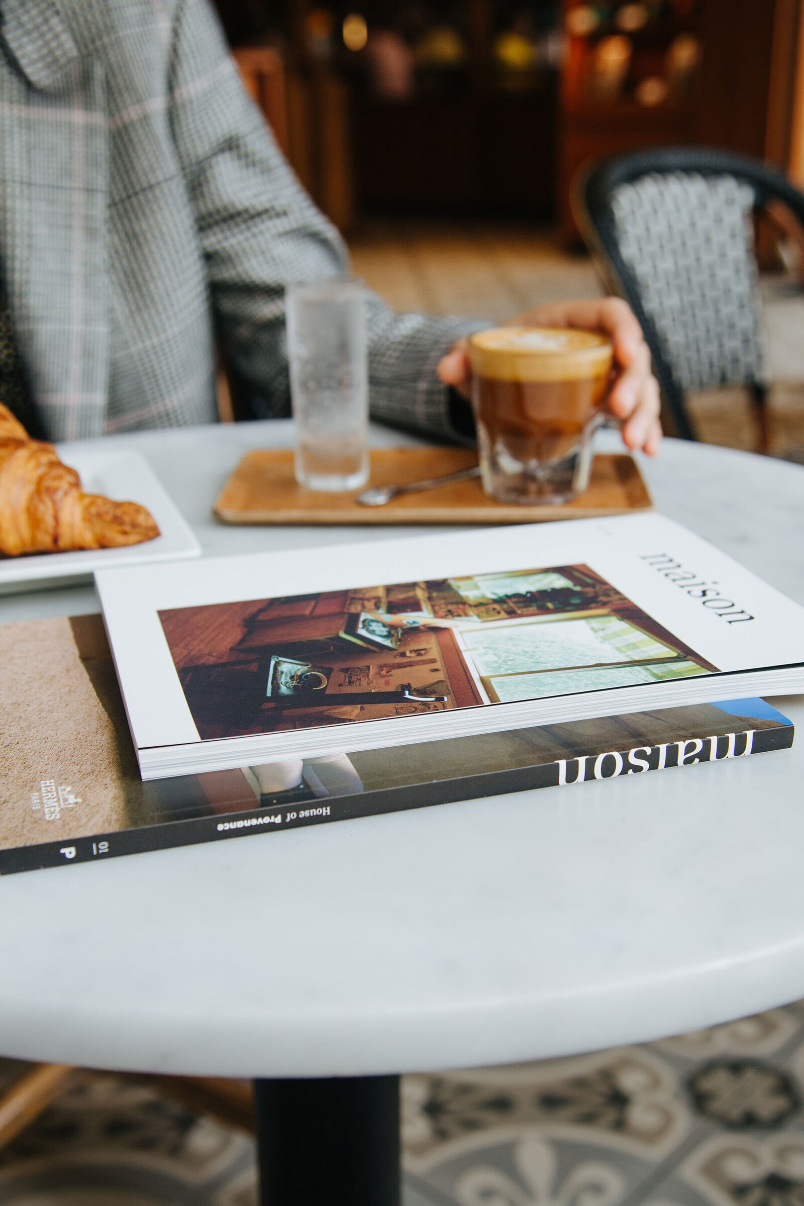 nmg-network-mptbZzptN7w-unsplash