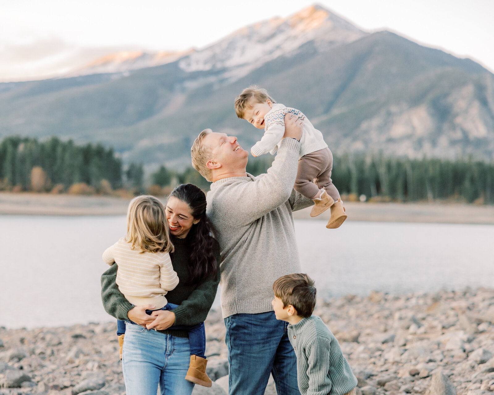Lake-Dillon-Family-Photographer-2