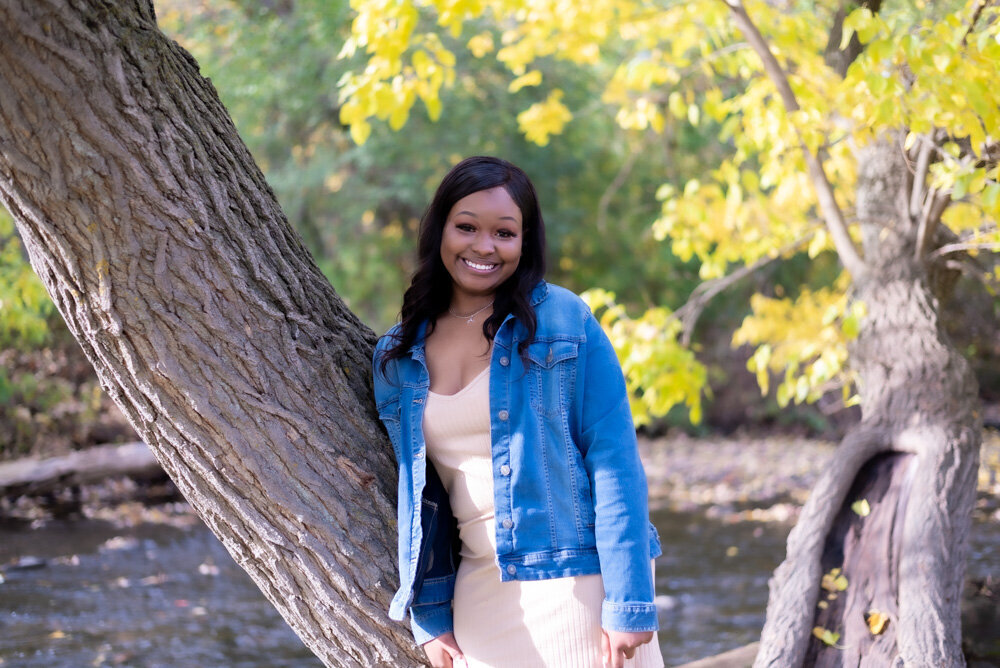 Senior Photographer