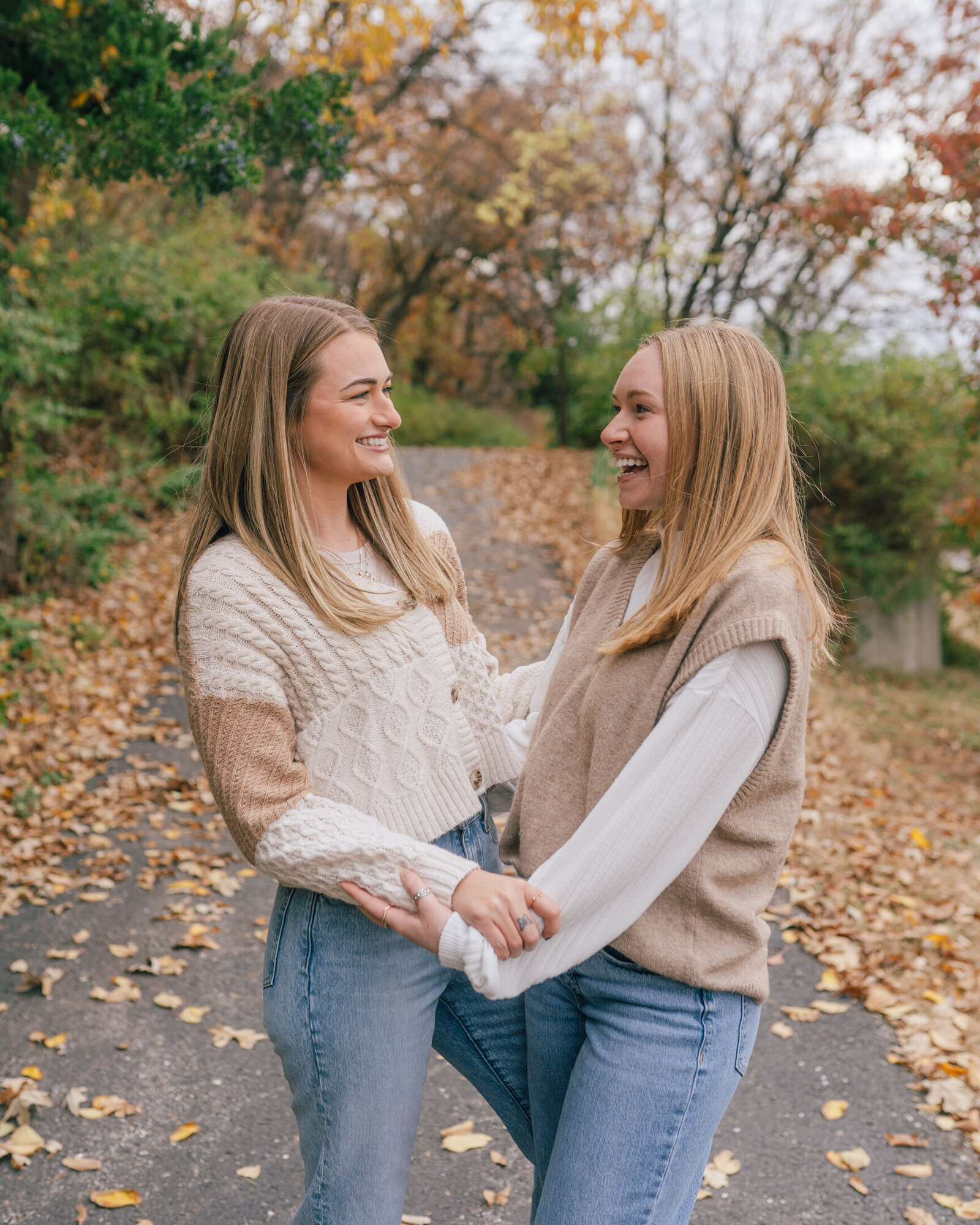 Sherman Sisters Fall Mini - Sharing & Posting-17