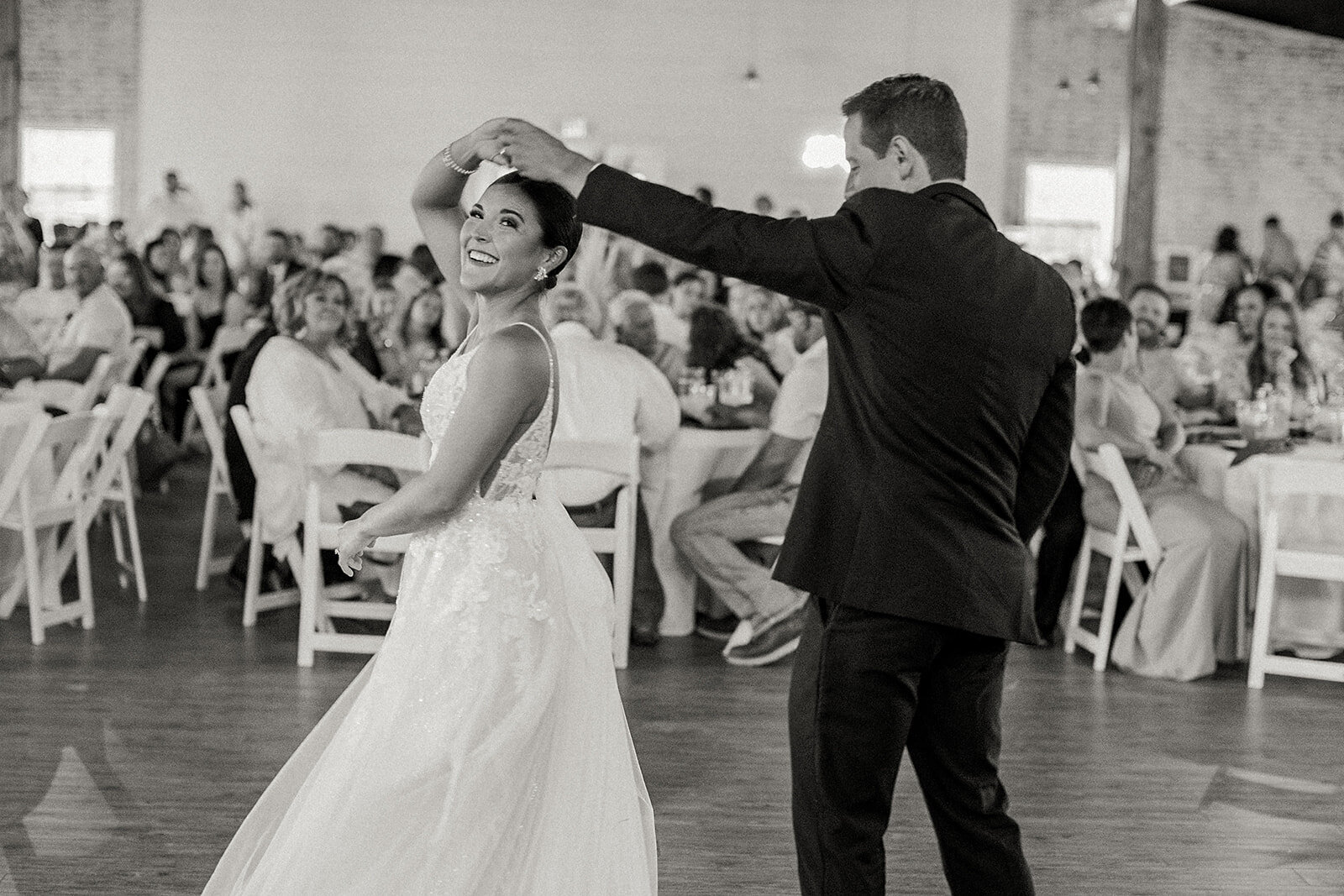 the-barn-at-cliff-spring-wedding-14