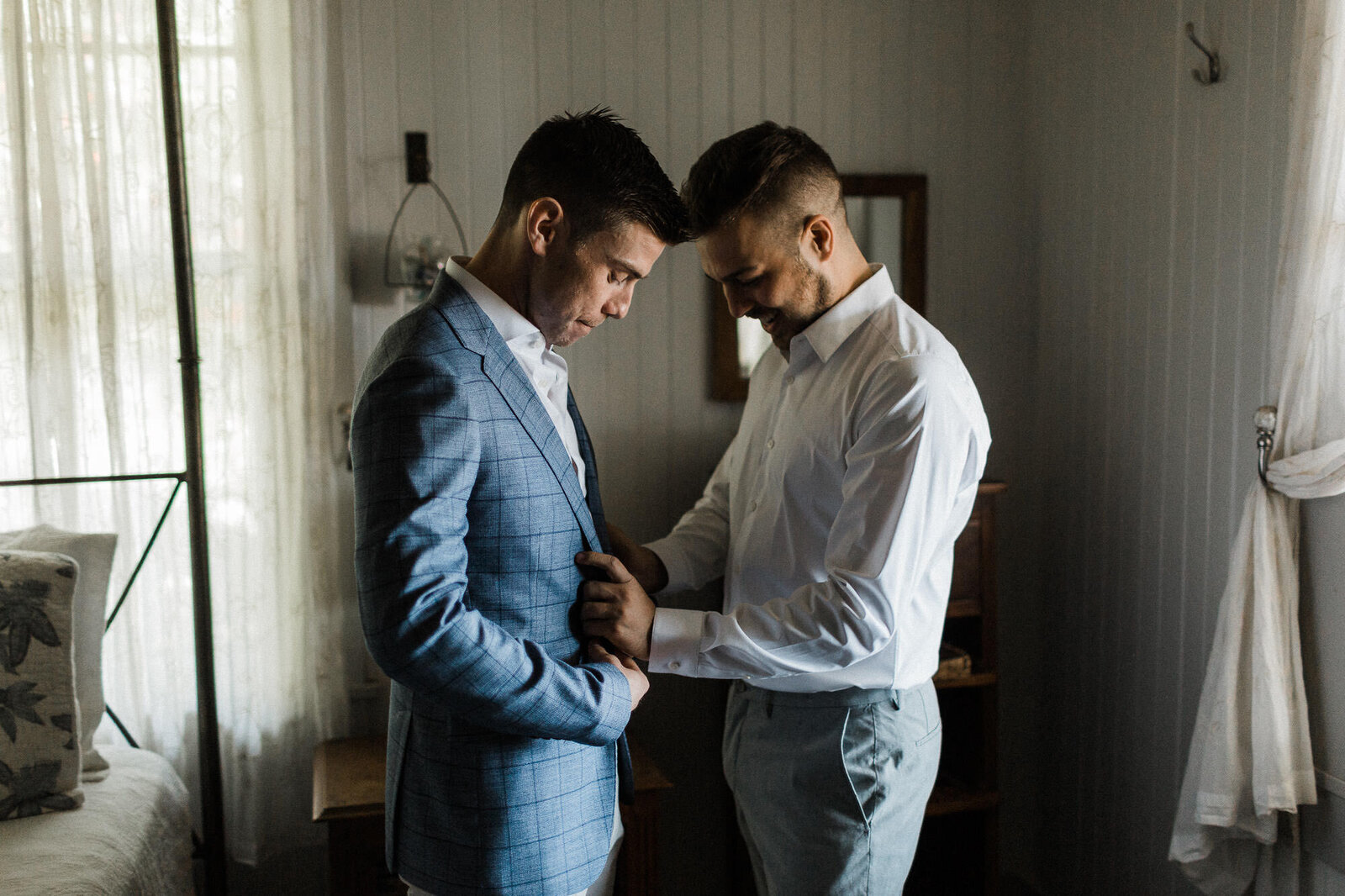 grooms-gay-wedding-olowalu-maui-011