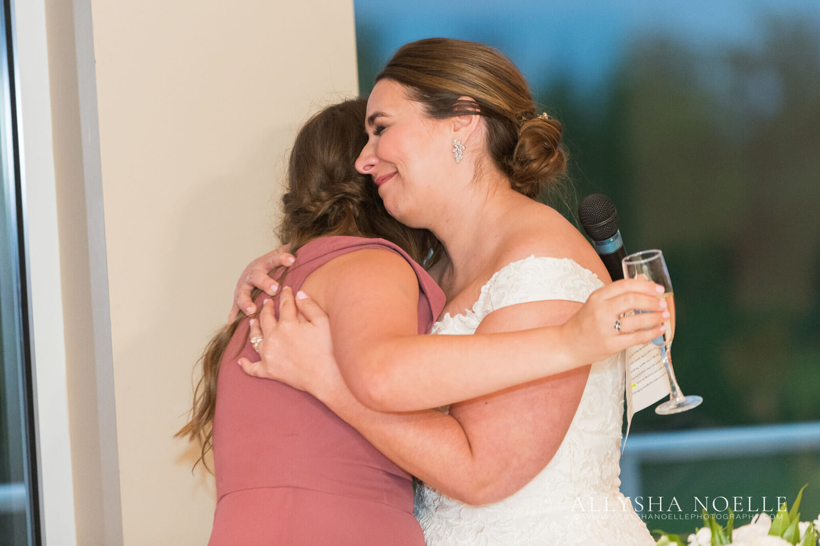 Wedding-at-River-Club-of-Mequon-813