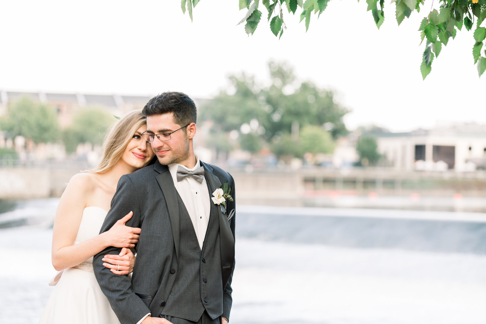 South-Bend-Wedding-Basilica-Century-Center-Valerie-Michele-Photography_200