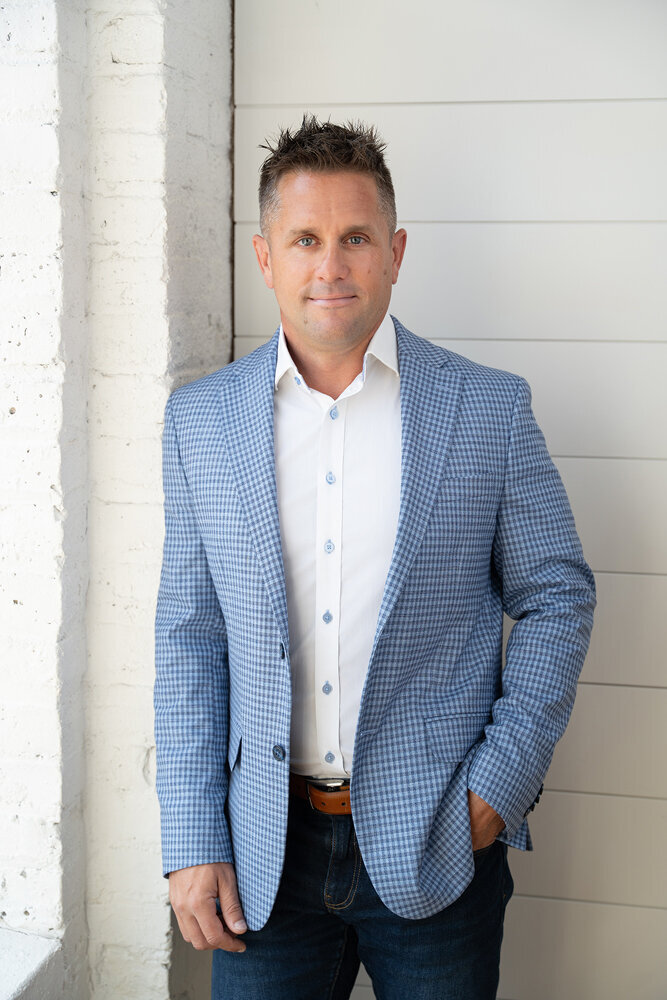 Man_In_Suit_Headshots