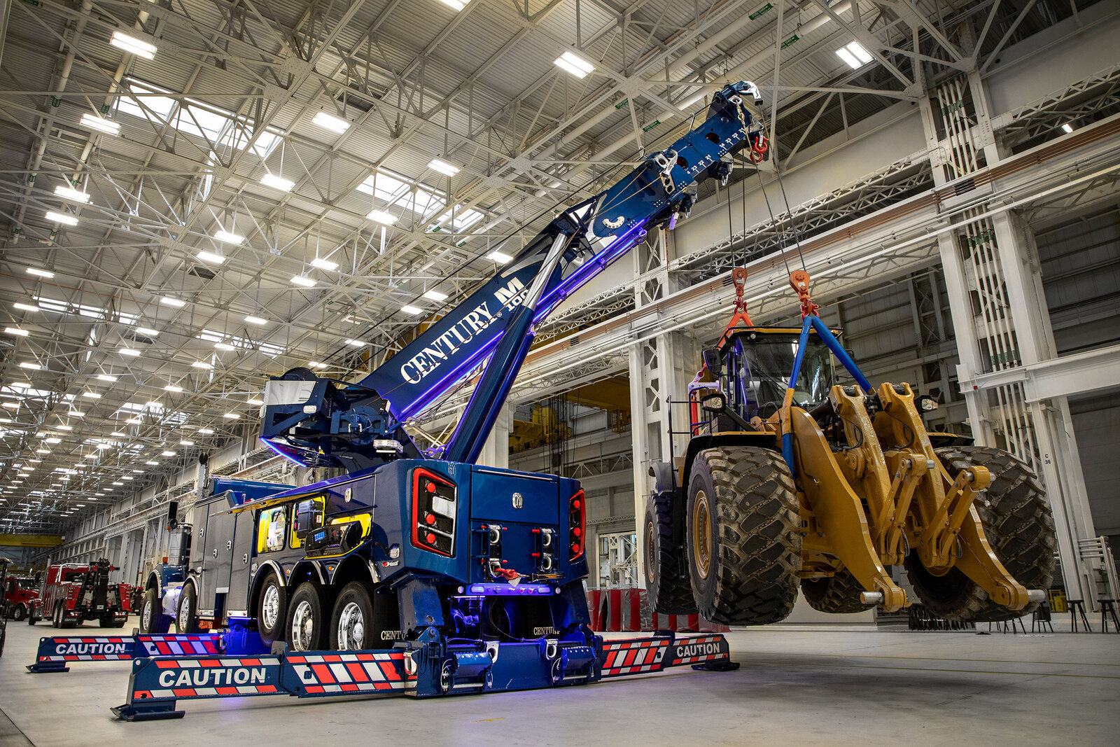 Petroff Towing takes delivery of the world's largest heavy-duty rotator tow truck 100 ton