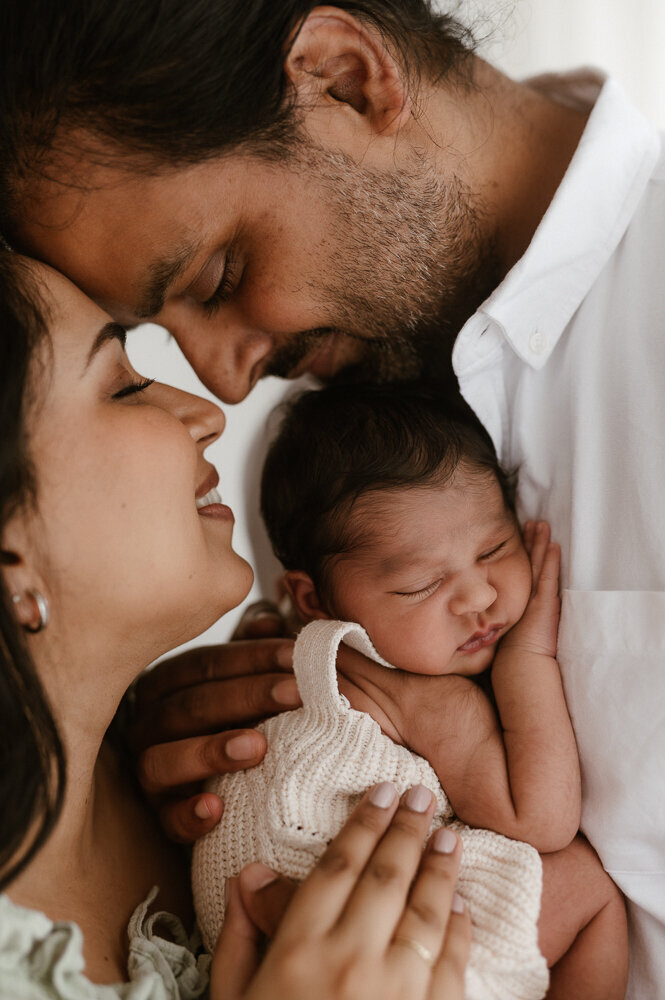 newborn session photos sydney family photography-49