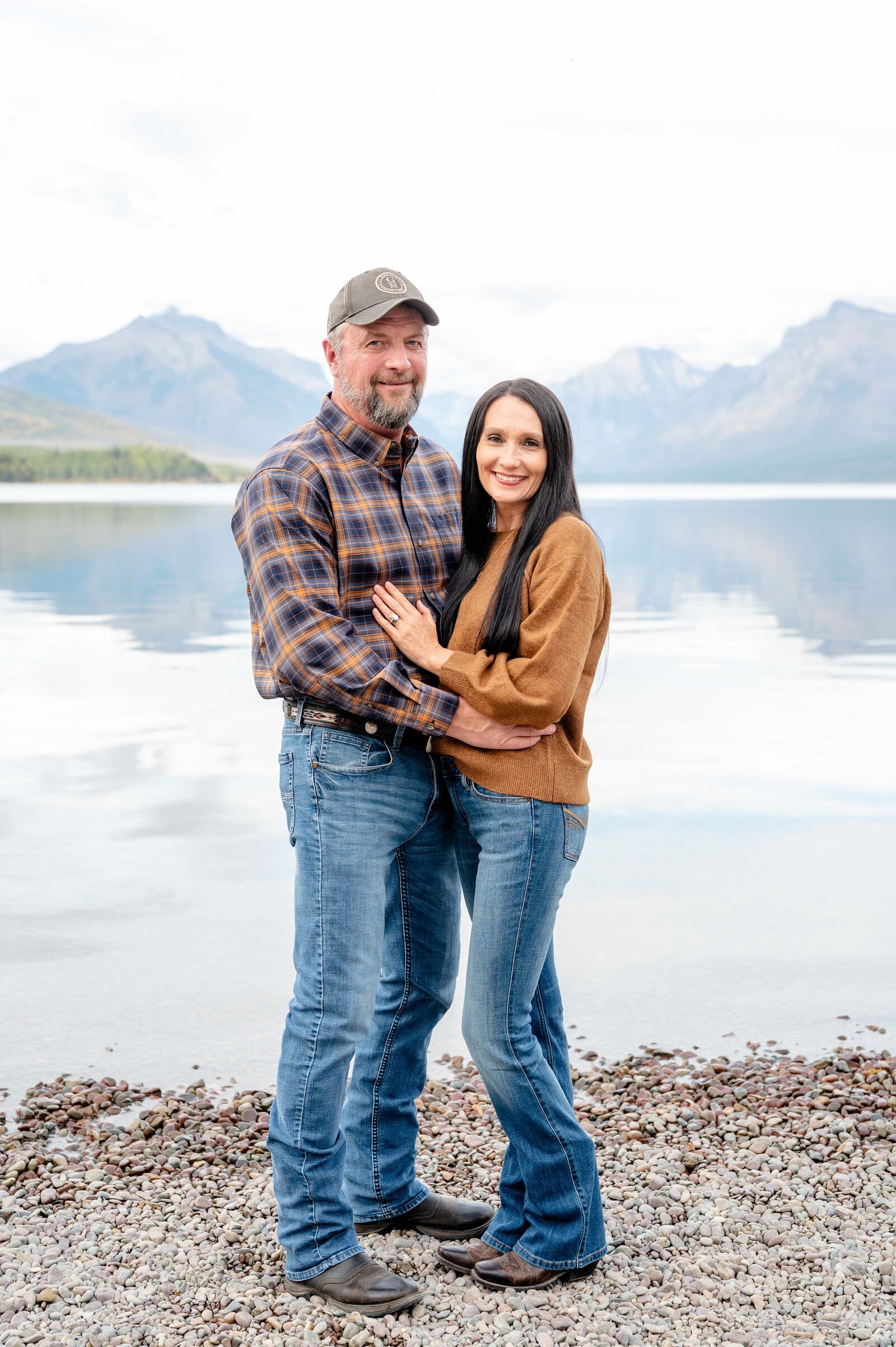 Kalispell-MT-fall-mini-session-Magnolia-and-Grace-Photography-Co-glacier-Lake-MacDonald-HopeL# (1)