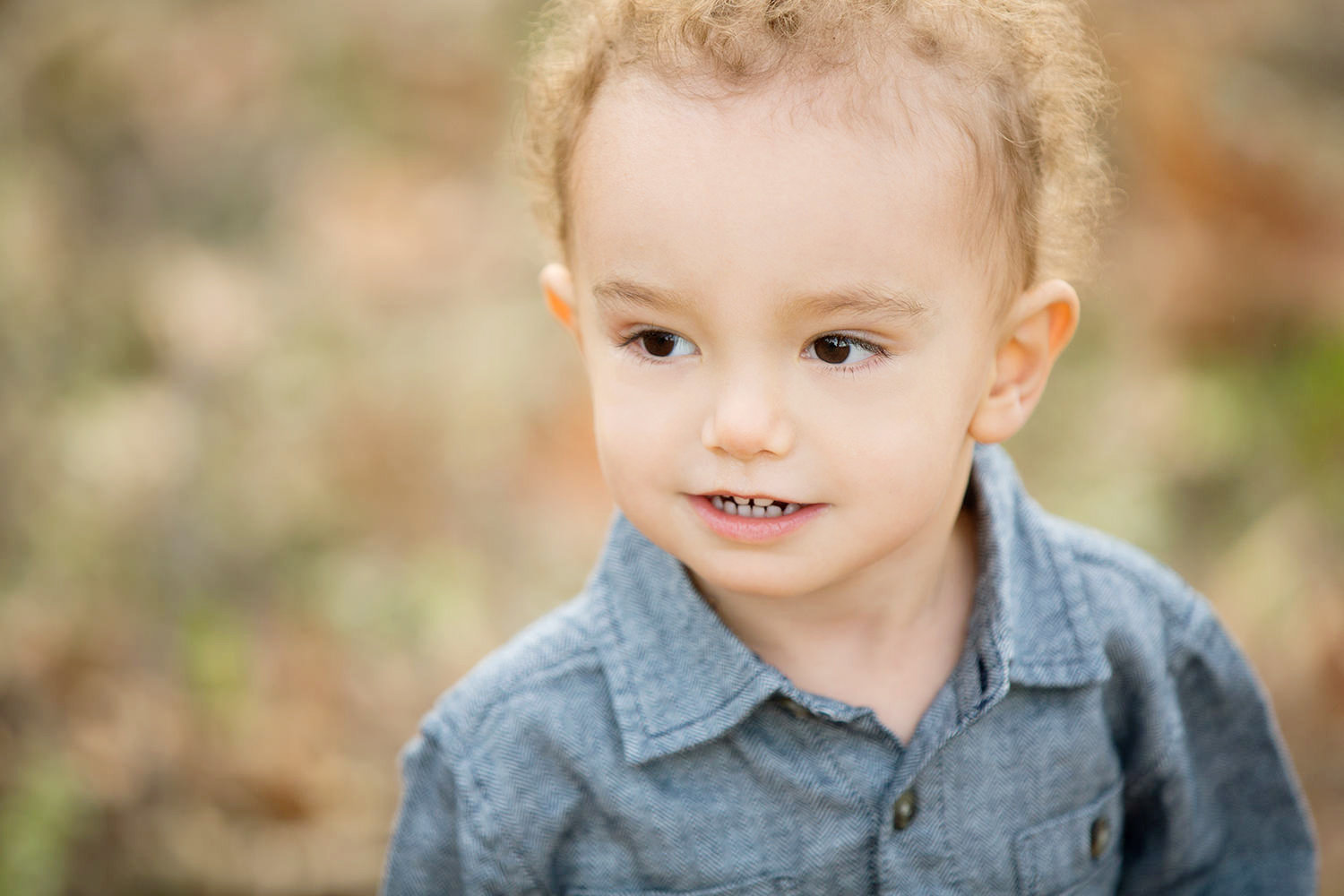 san diego family photographer | little boy with fall colors and blue shirt