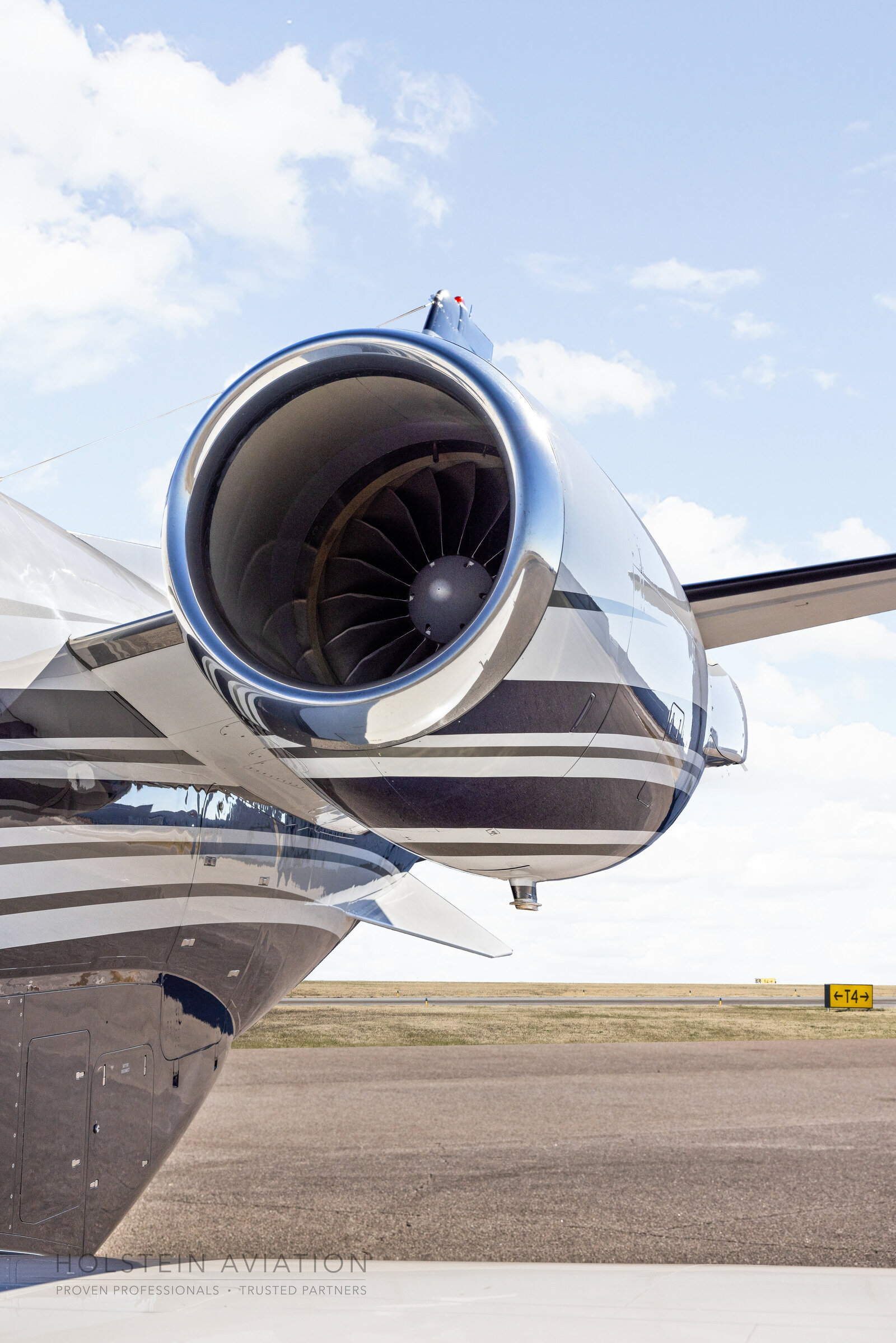 Citation XLS 560-5589 N109TD Watermark-12