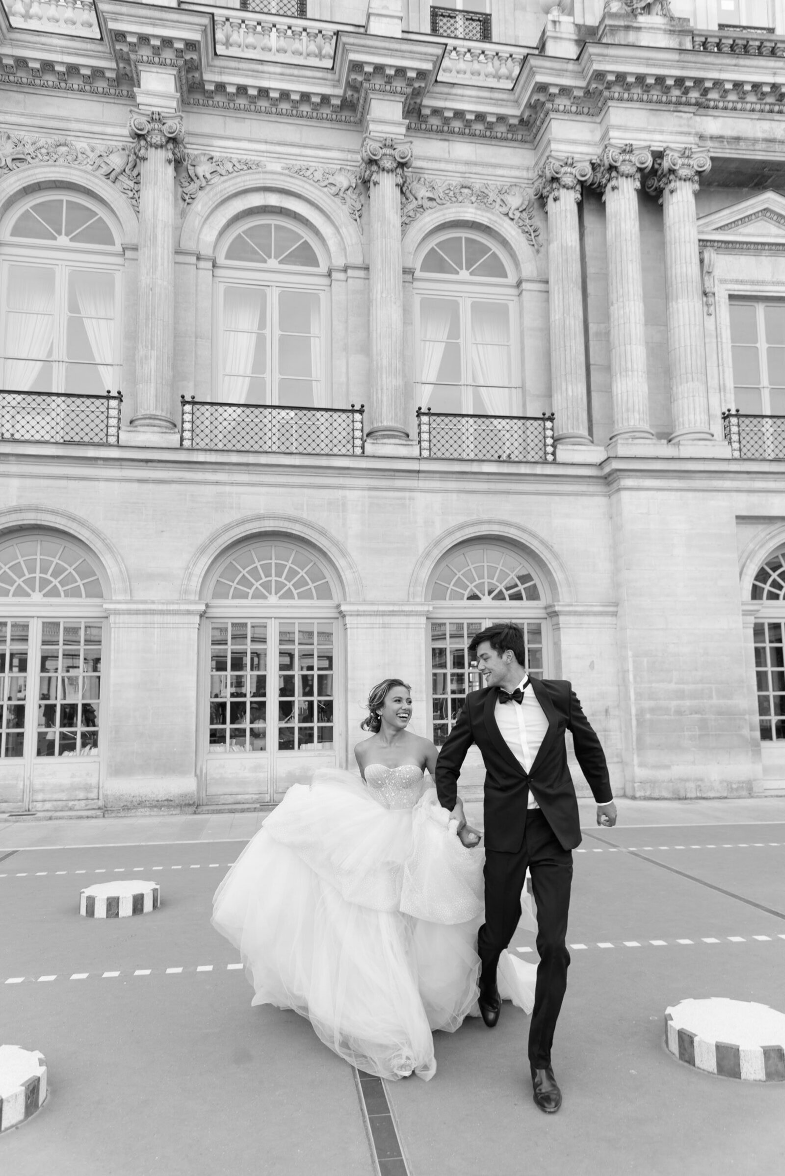 Destination Wedding Photographer in Stockholm Anna Lundgren Wedding Palais Royale Paris France_53
