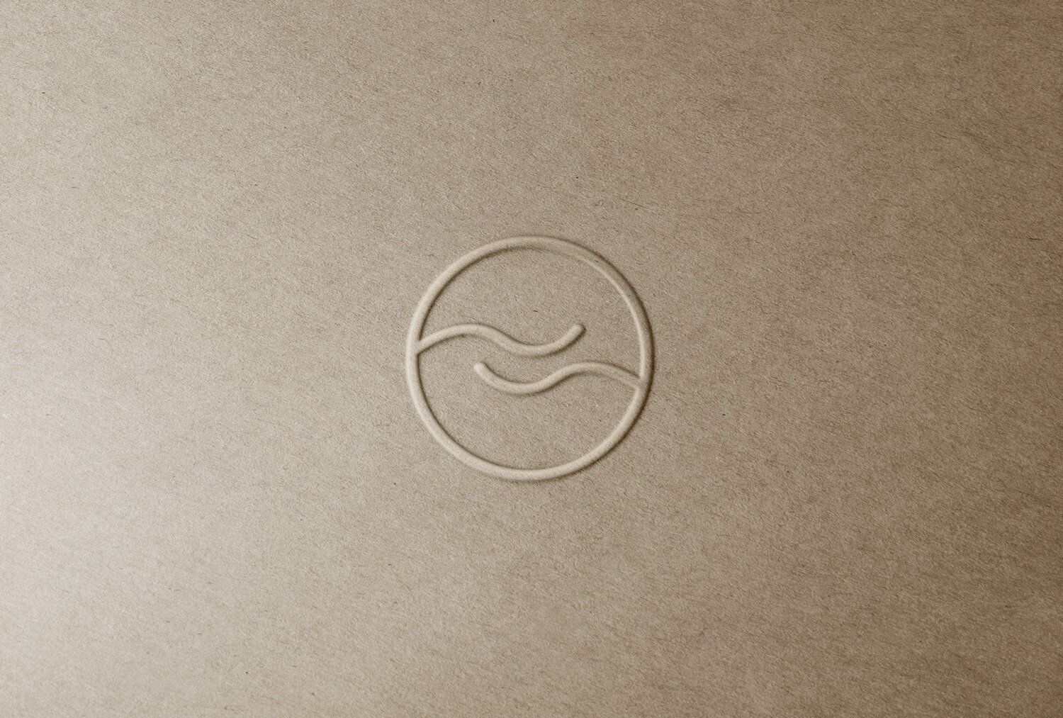 WR-MOCKUP-LOGO-2