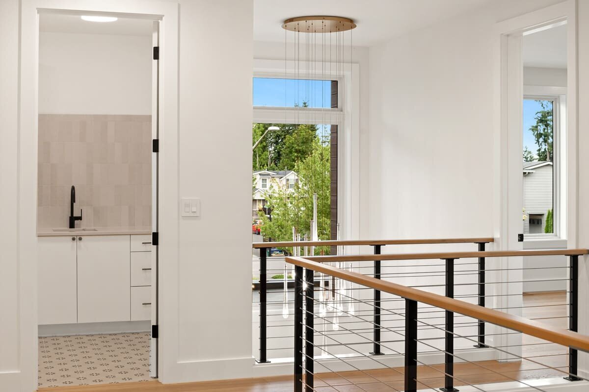 Livingston-Custom-Homes-West-Kelowna-Spec-Build-Front-Stairs