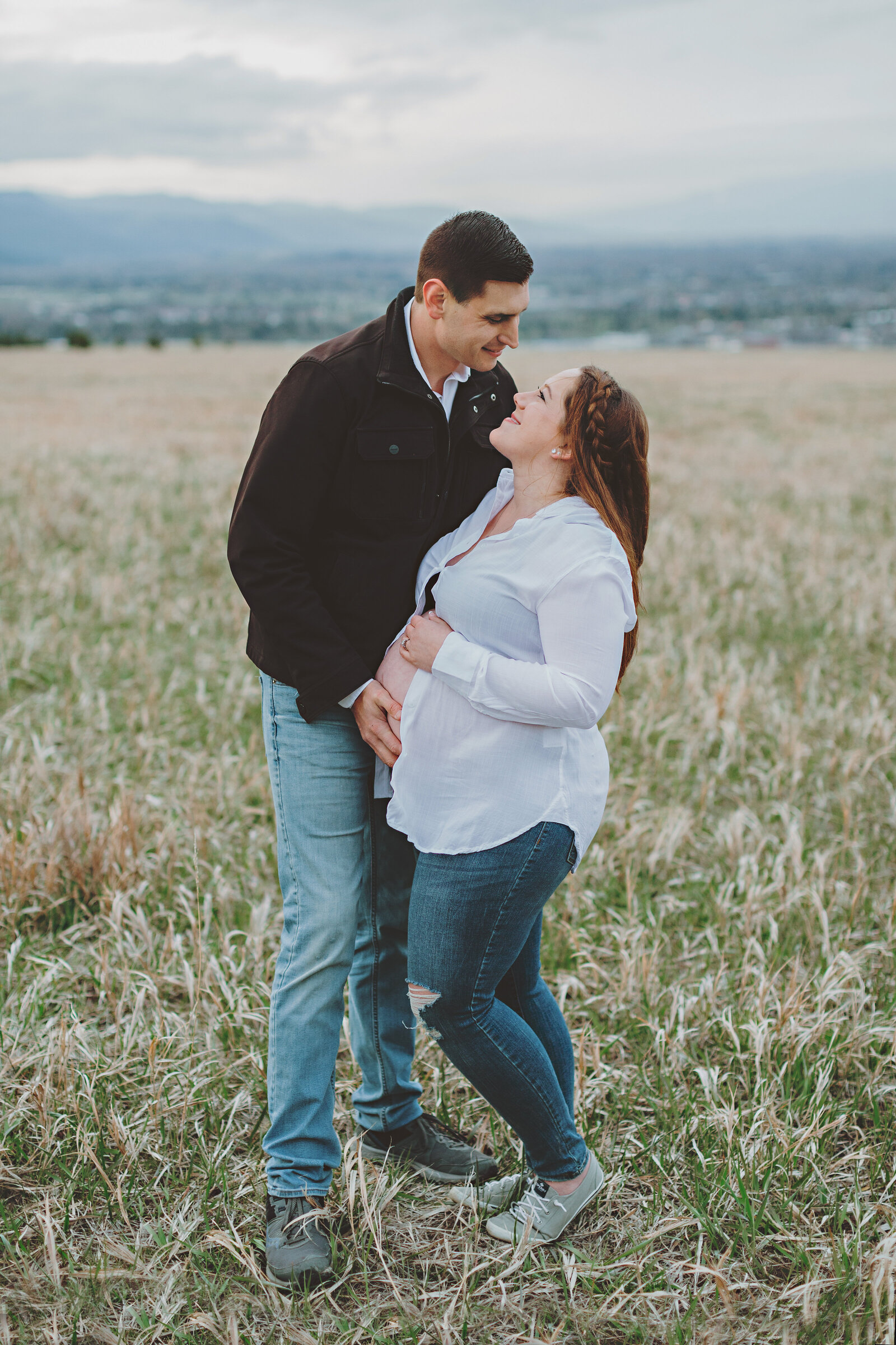 Wendy Parrish Photography is a Missoula family photographer specializing in newborn, maternity, family and seniors serving Missoula, Great Falls, The Bitterroot Valley and the surrounding areas