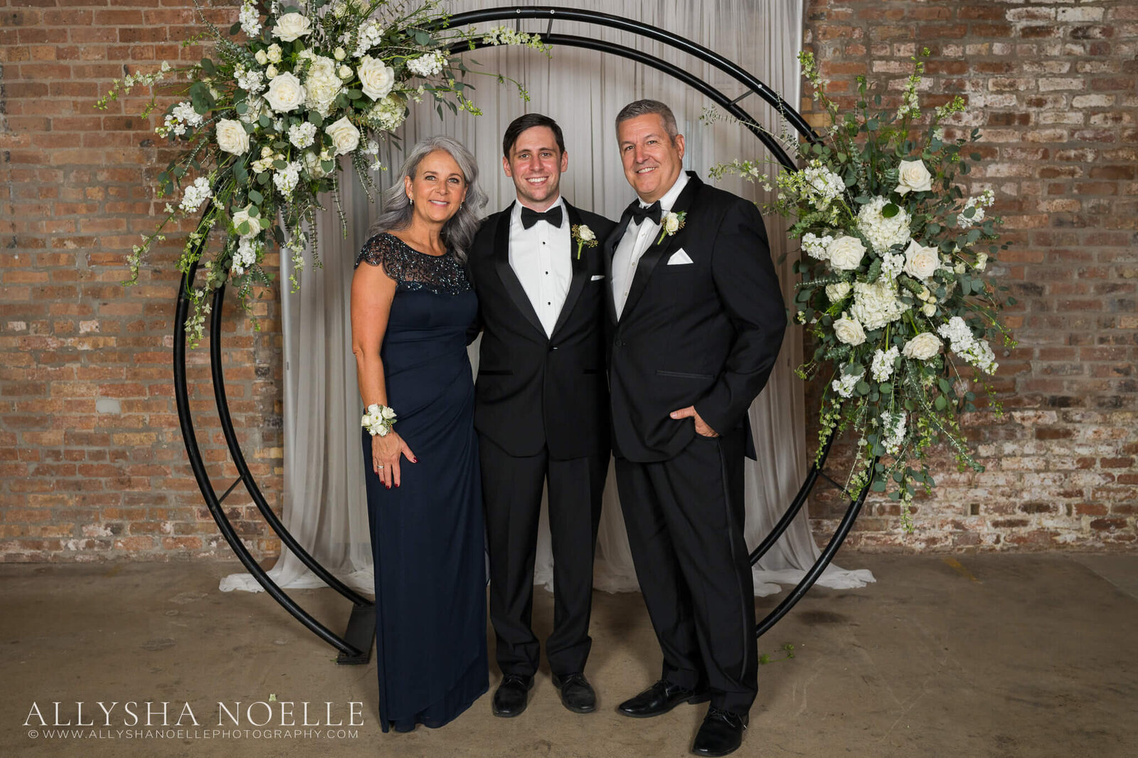 Wedding-at-The-Factory-on-Barclay-in-Milwaukee-0666