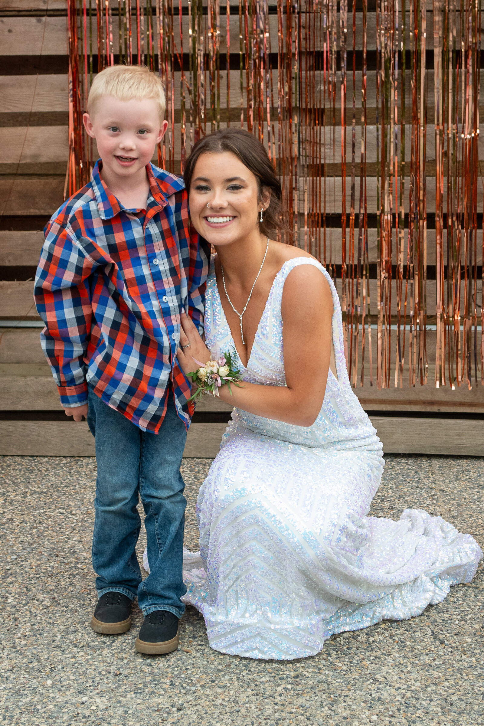 Brownridge Grad family photos-43