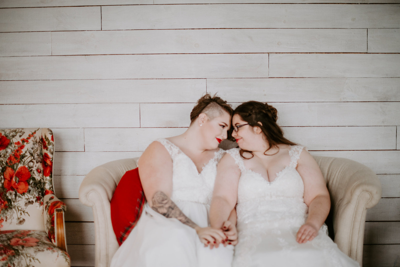 Liv Lyszyk Photography Lgbtq Grand Rapids Wedding Photographers