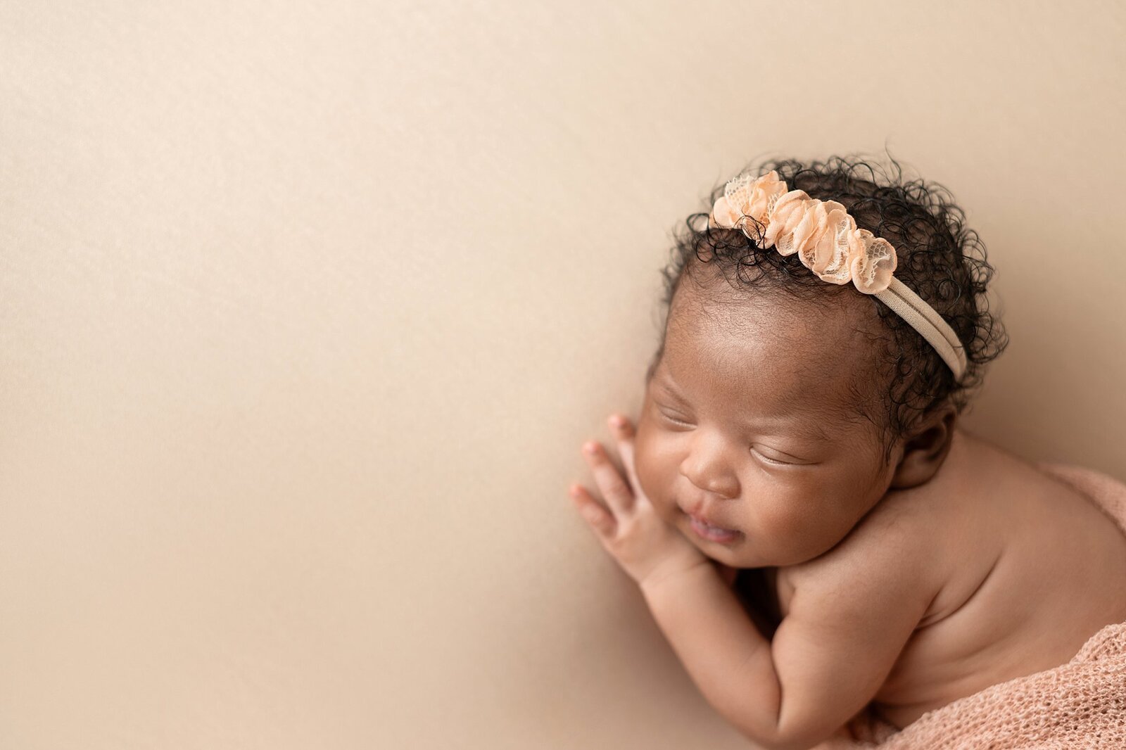 06_11_2024_LillianNewborn-studio-15_WEB