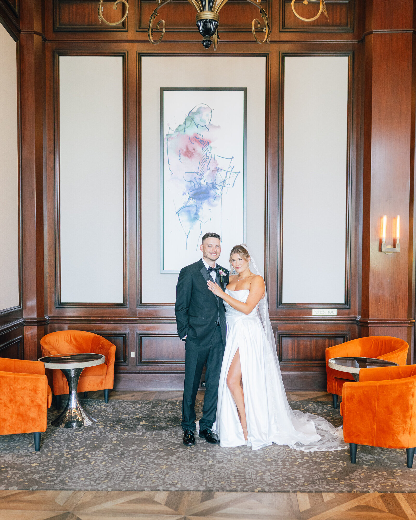 Corby Intercontinental Hotel Kansas City Wedding Plaza-86