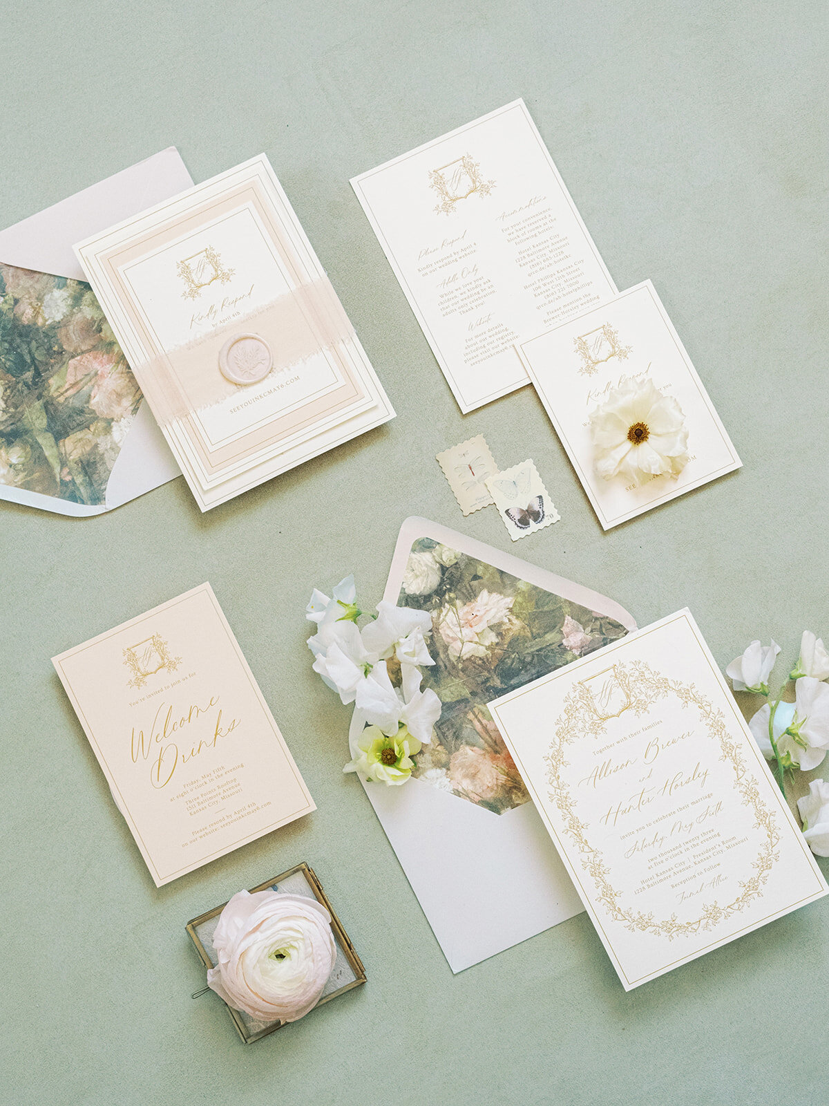 EastWestStationeryFlatLay_015
