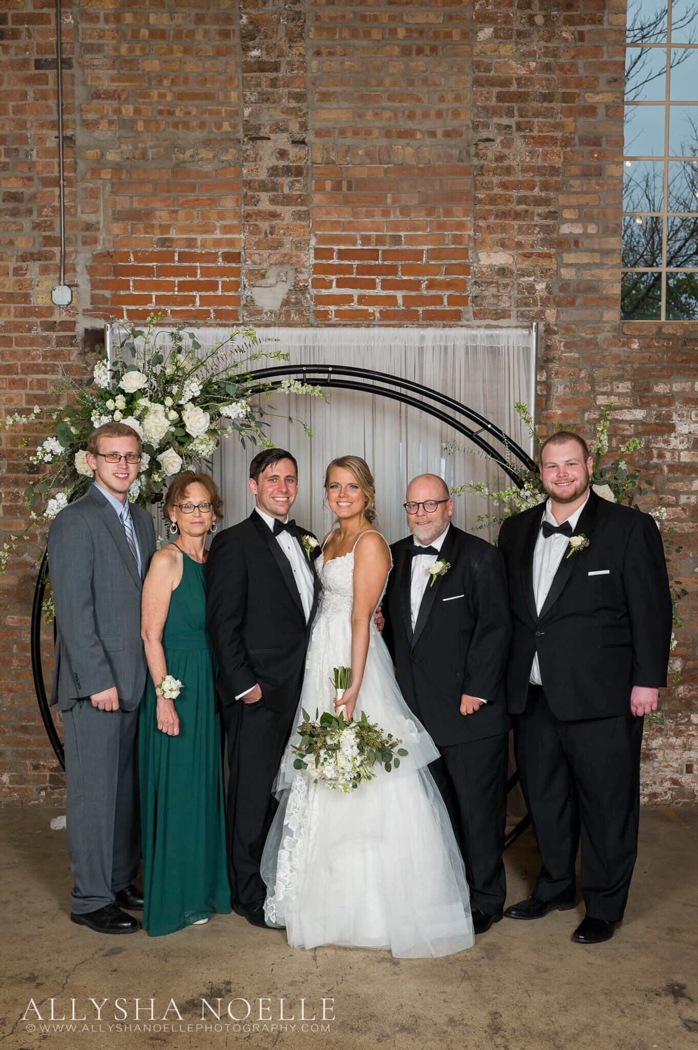 Wedding-at-The-Factory-on-Barclay-in-Milwaukee-0626