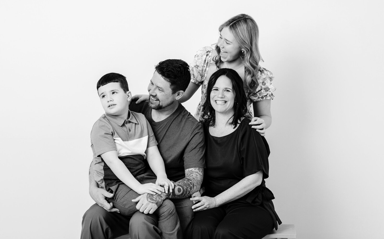 Schuster09bw.jpg_compressed