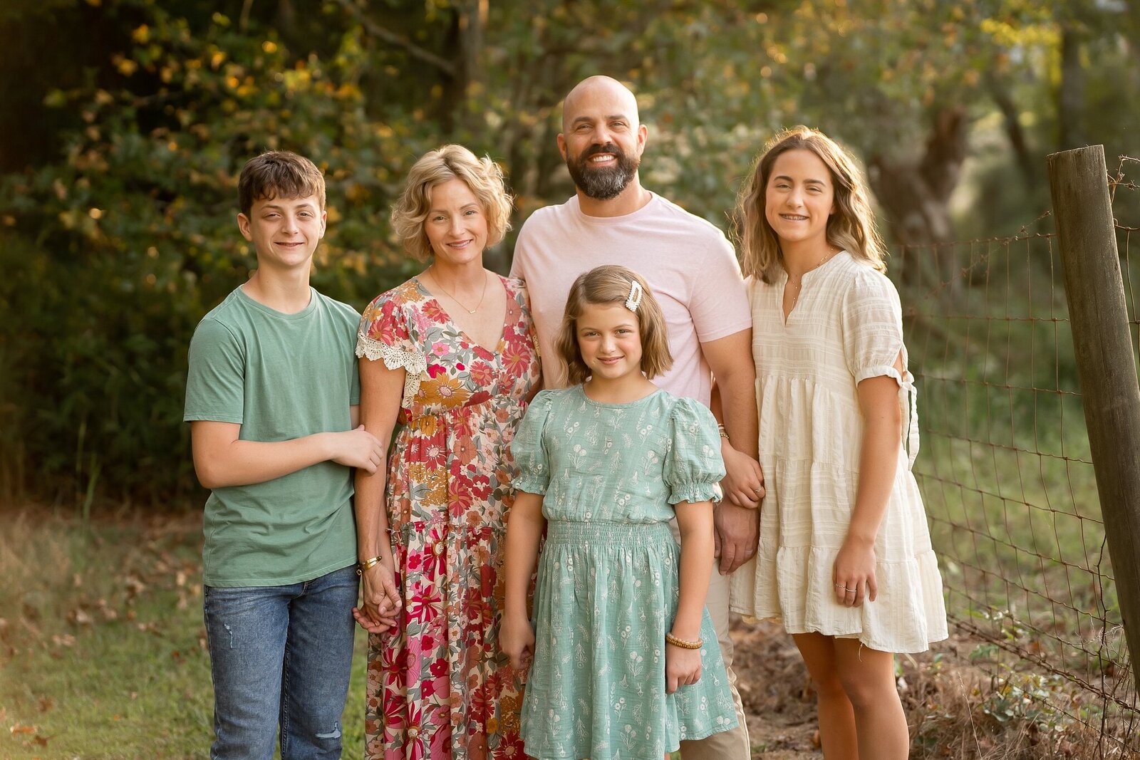 Atlanta Spring Mini Sessions Prospect Farms in the field_0087