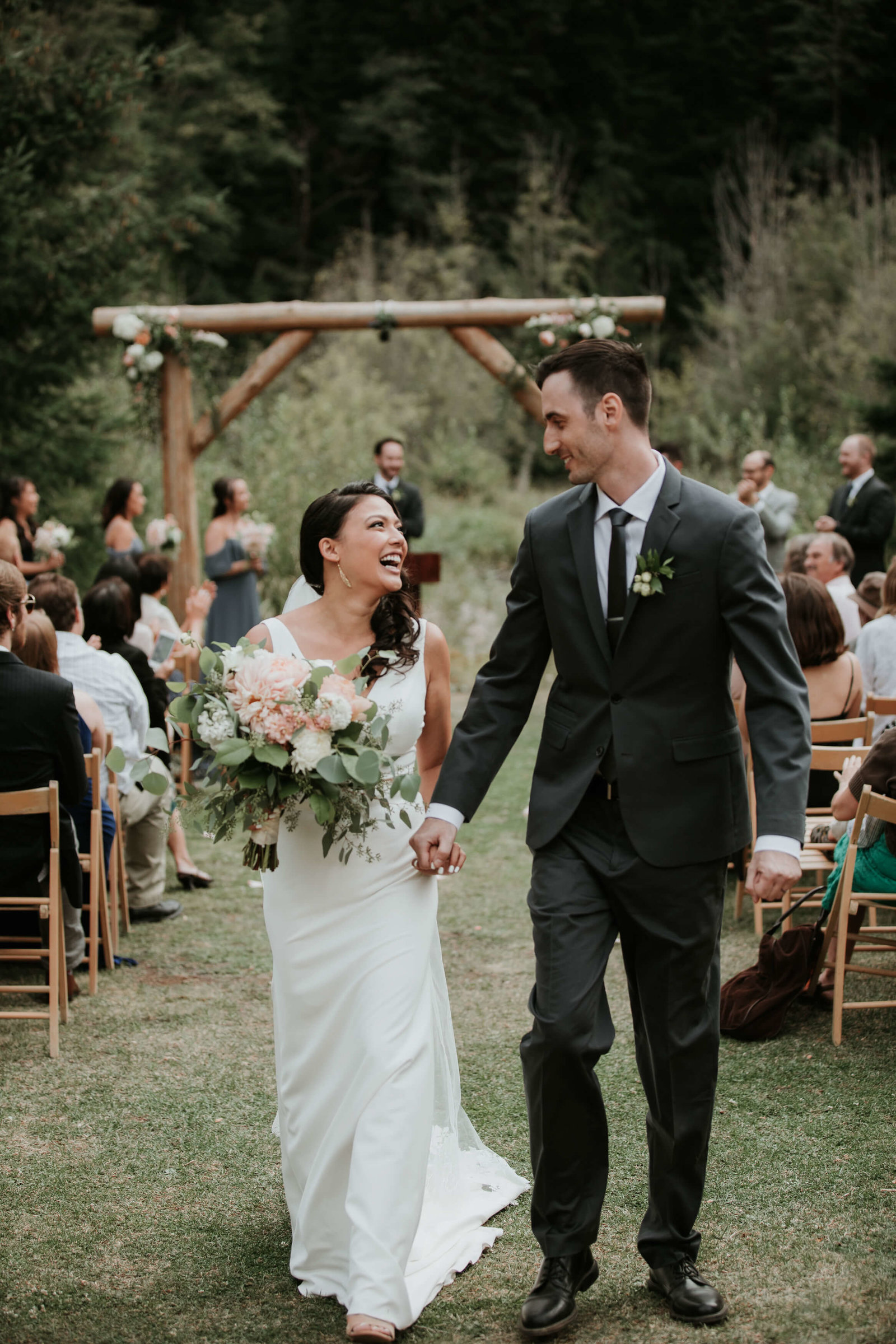 Hannah+Mike-Cabin-creek-lodge-wedding-Sept-2018-APW-H113
