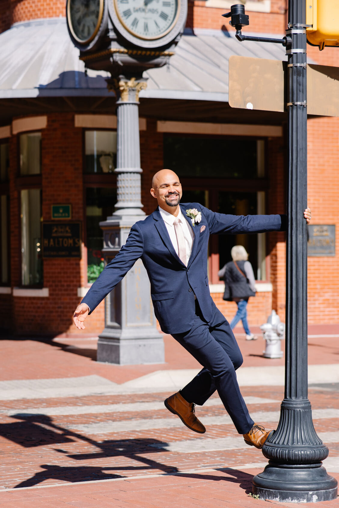 Groom outdoor photoshoot