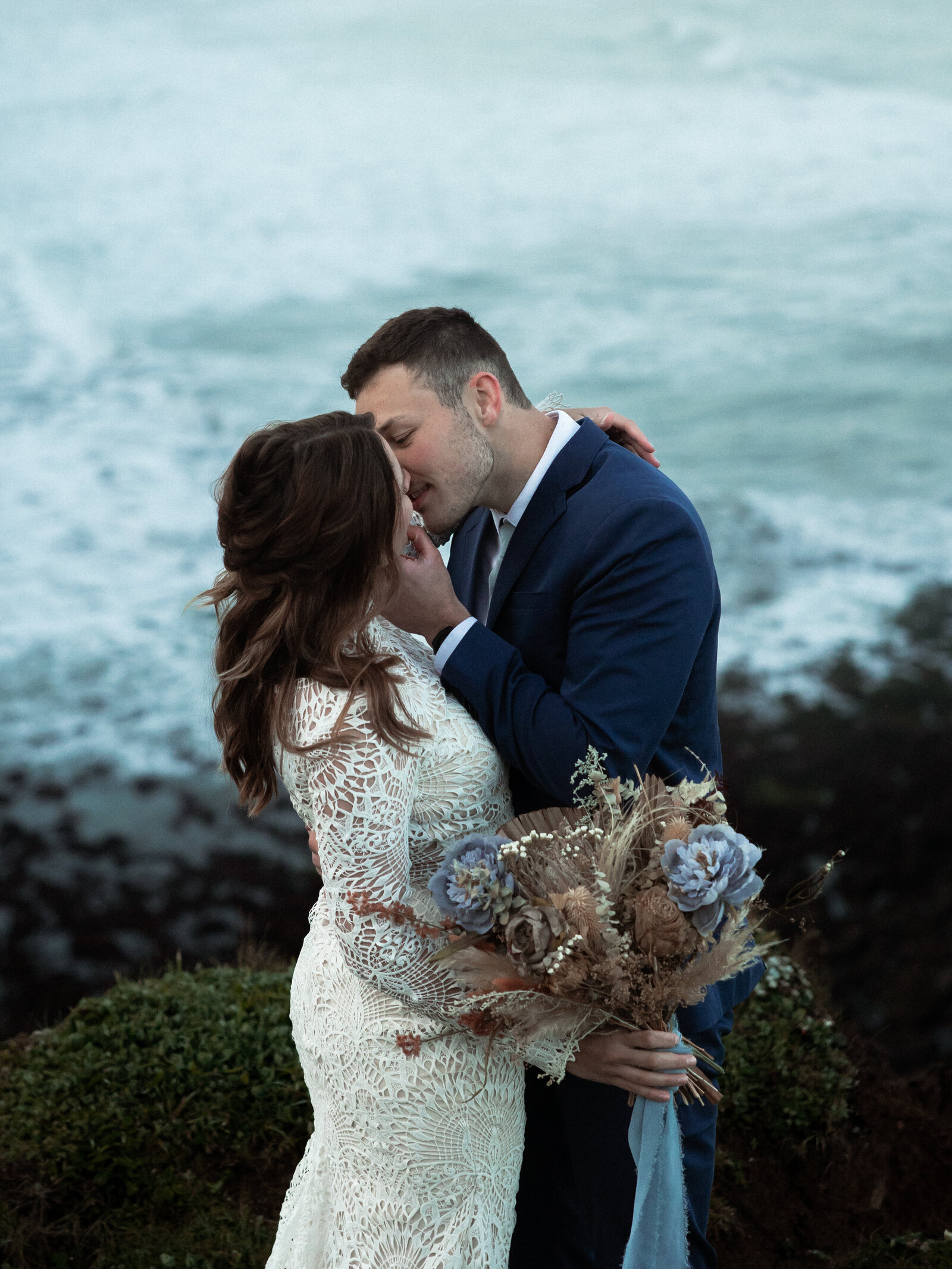 Oregon Coast Elopement Photography by Kollar – Arizona’s Premier Elopement Photographer