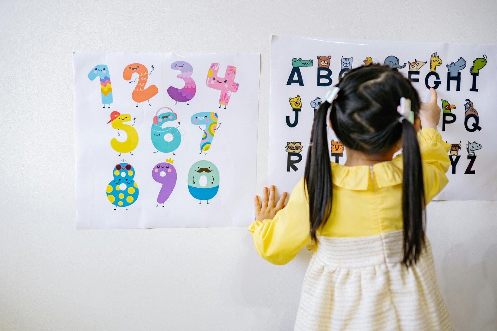 A certified dyslexia specialist conducting a comprehensive assessment with a young student, identifying specific learning needs to tailor effective intervention strategies.