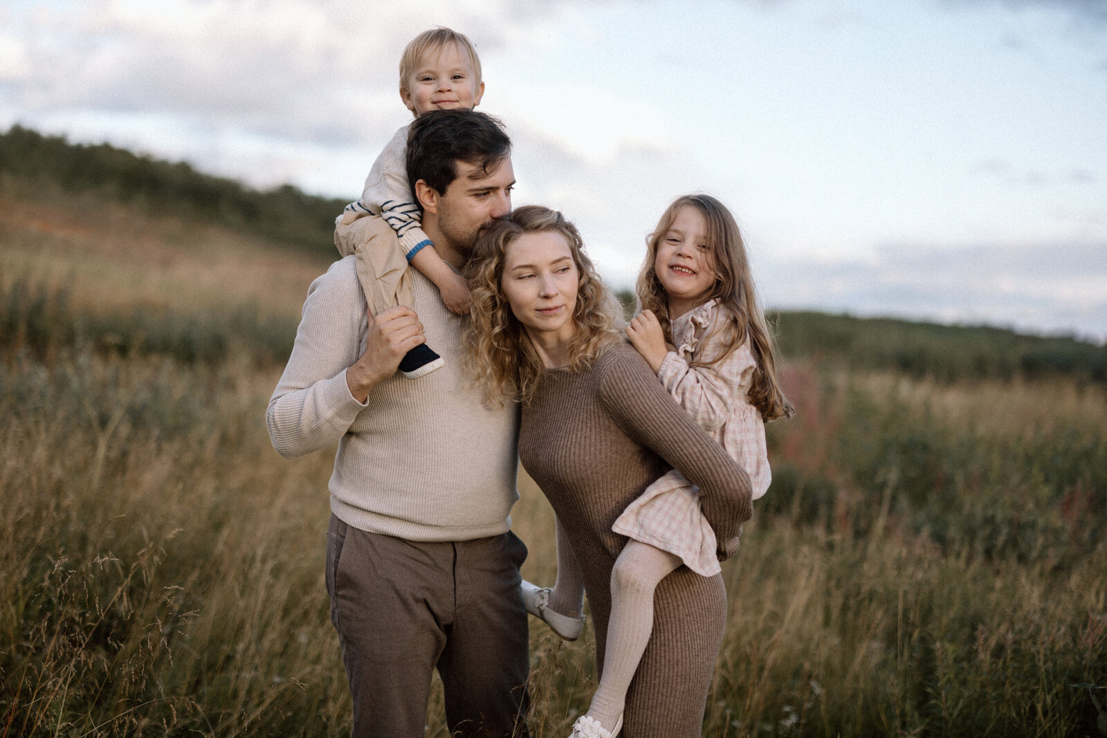 fotograf-i-kiruna-porträttfotograf-familjefotograf-gravidfotograf035