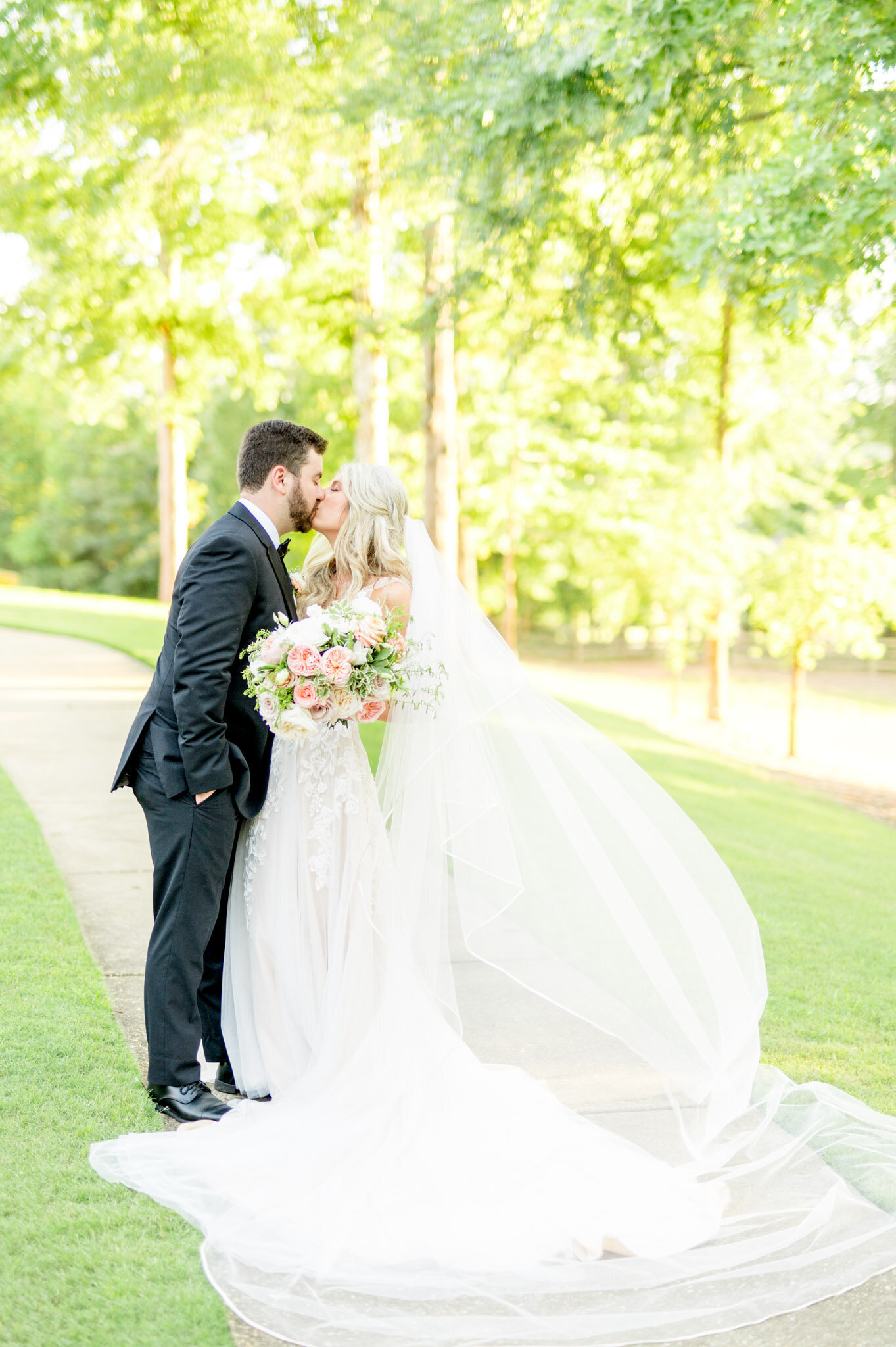 Auburn-Wedding-Photographer-Auburn-University-Club 0017