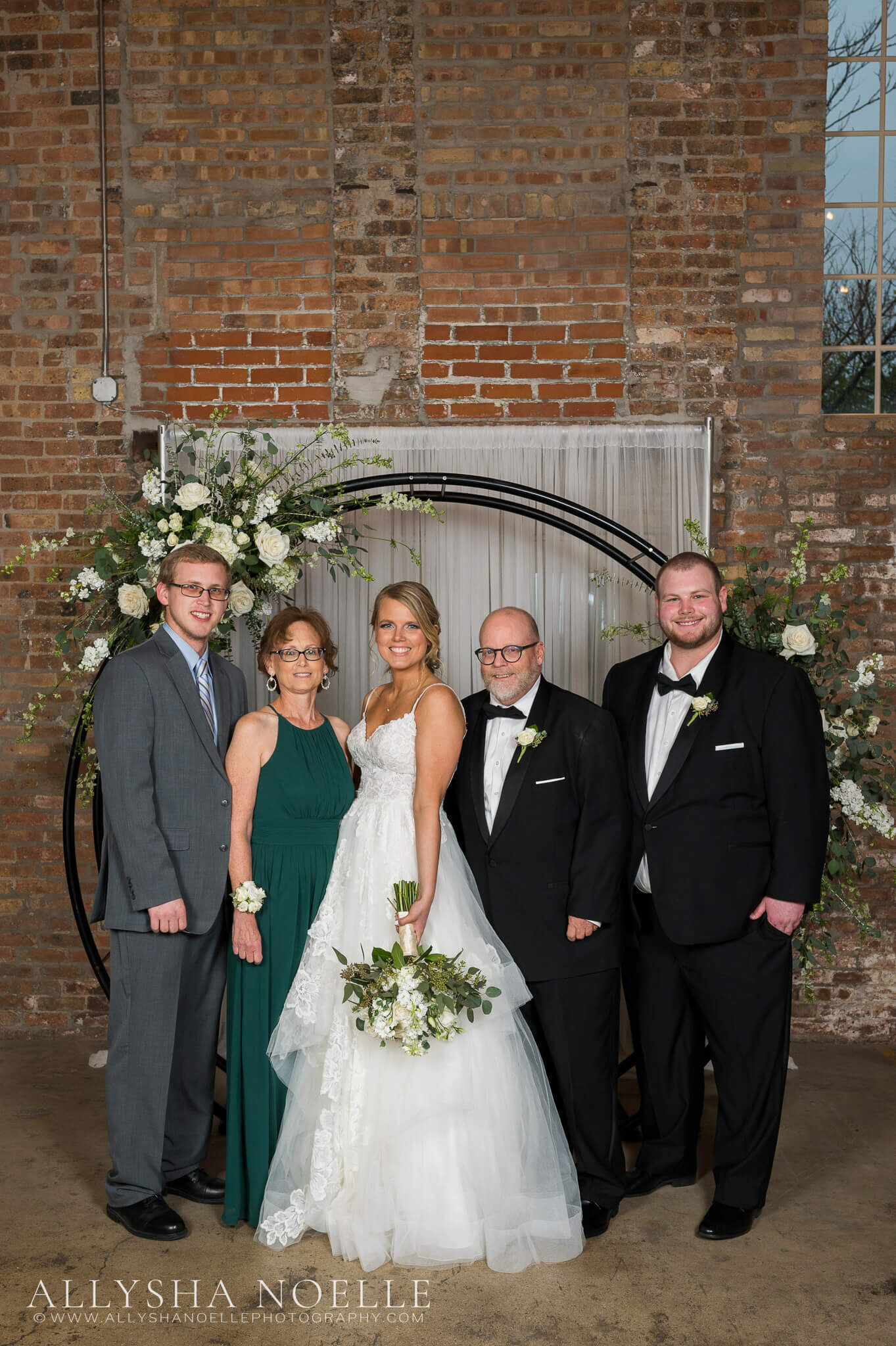 Wedding-at-The-Factory-on-Barclay-in-Milwaukee-0629