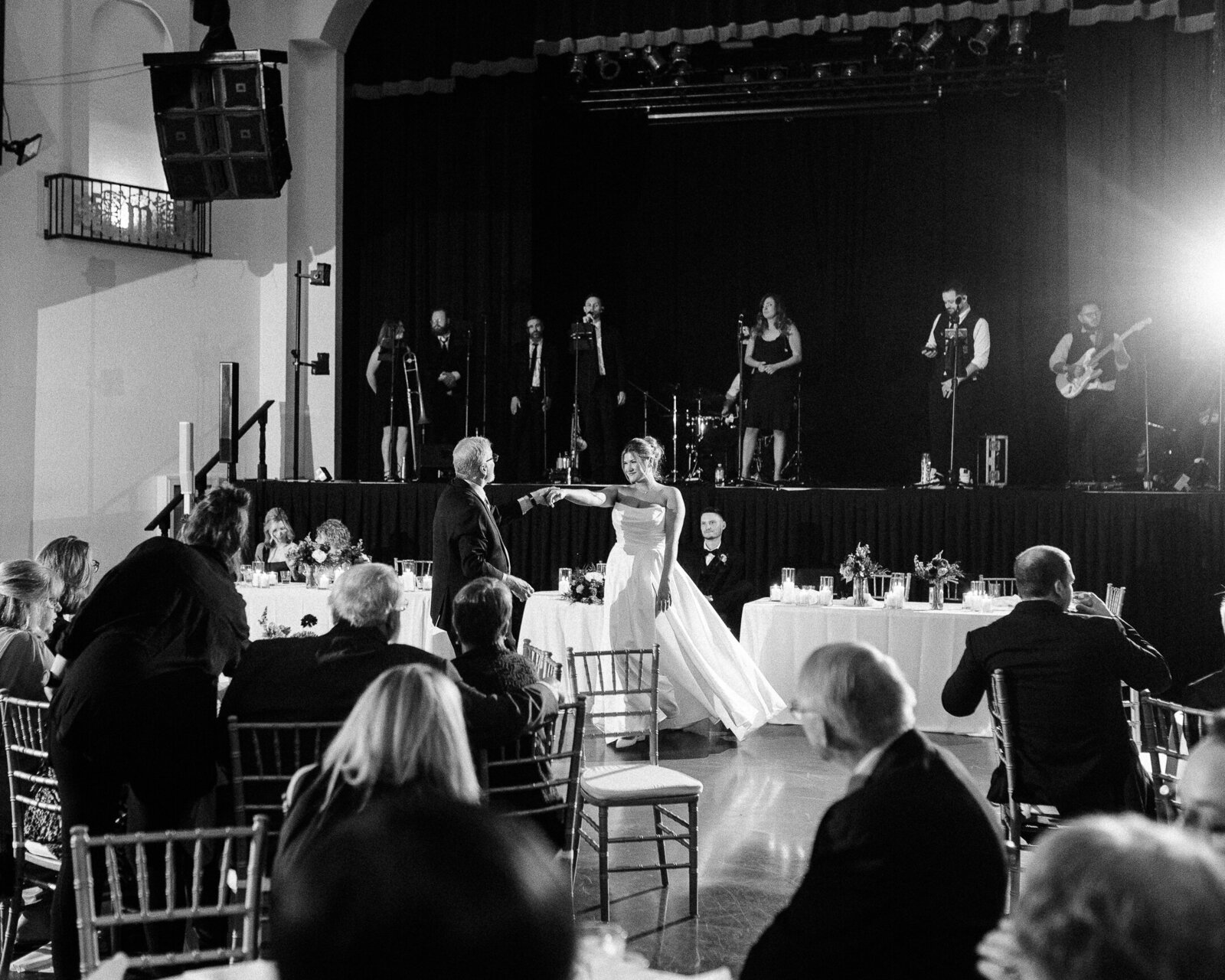 Corby Intercontinental Hotel Kansas City Wedding Plaza-246
