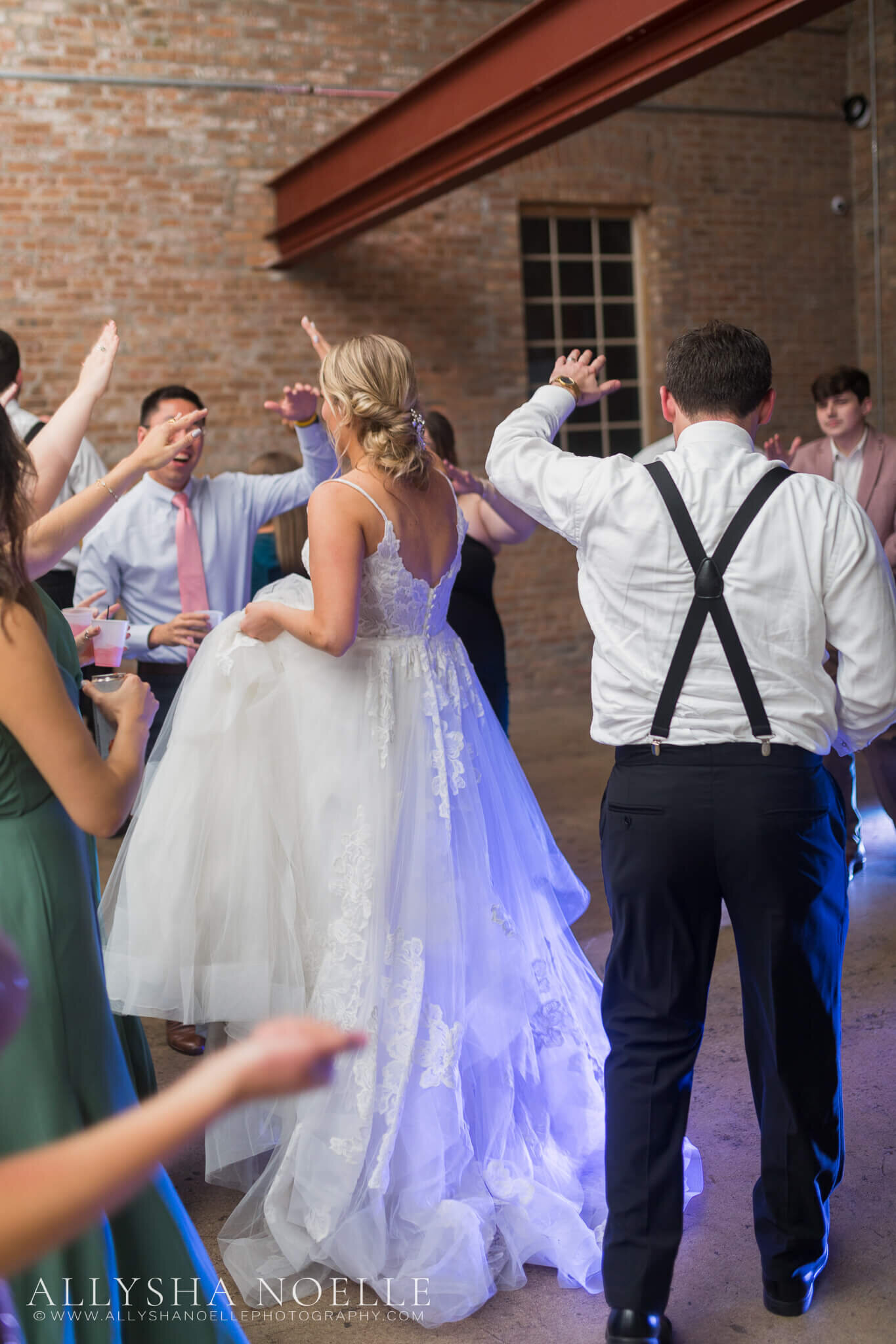 Wedding-at-The-Factory-on-Barclay-in-Milwaukee-1260