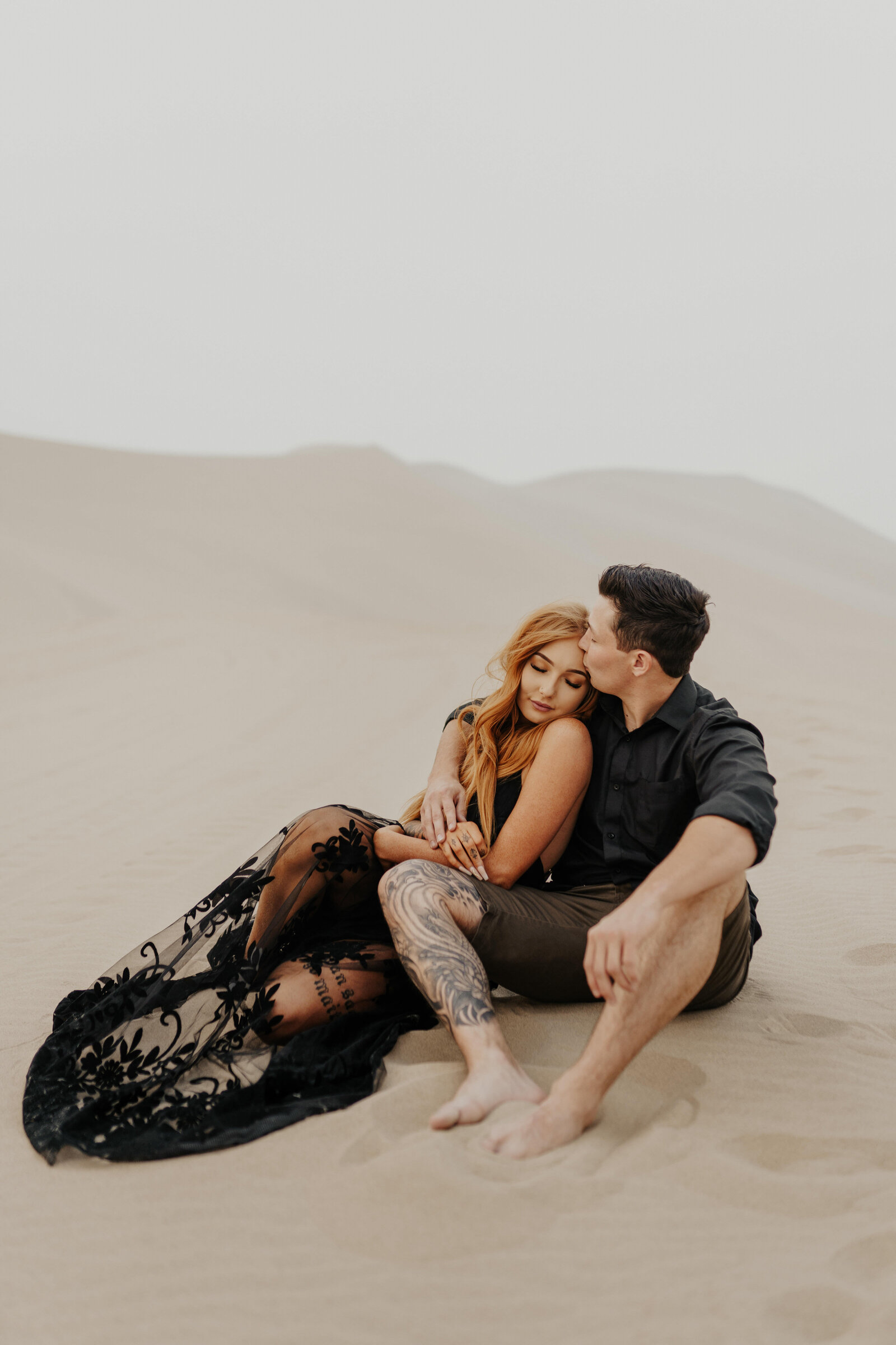 Sand Dunes Couples Photos - Raquel King Photography59
